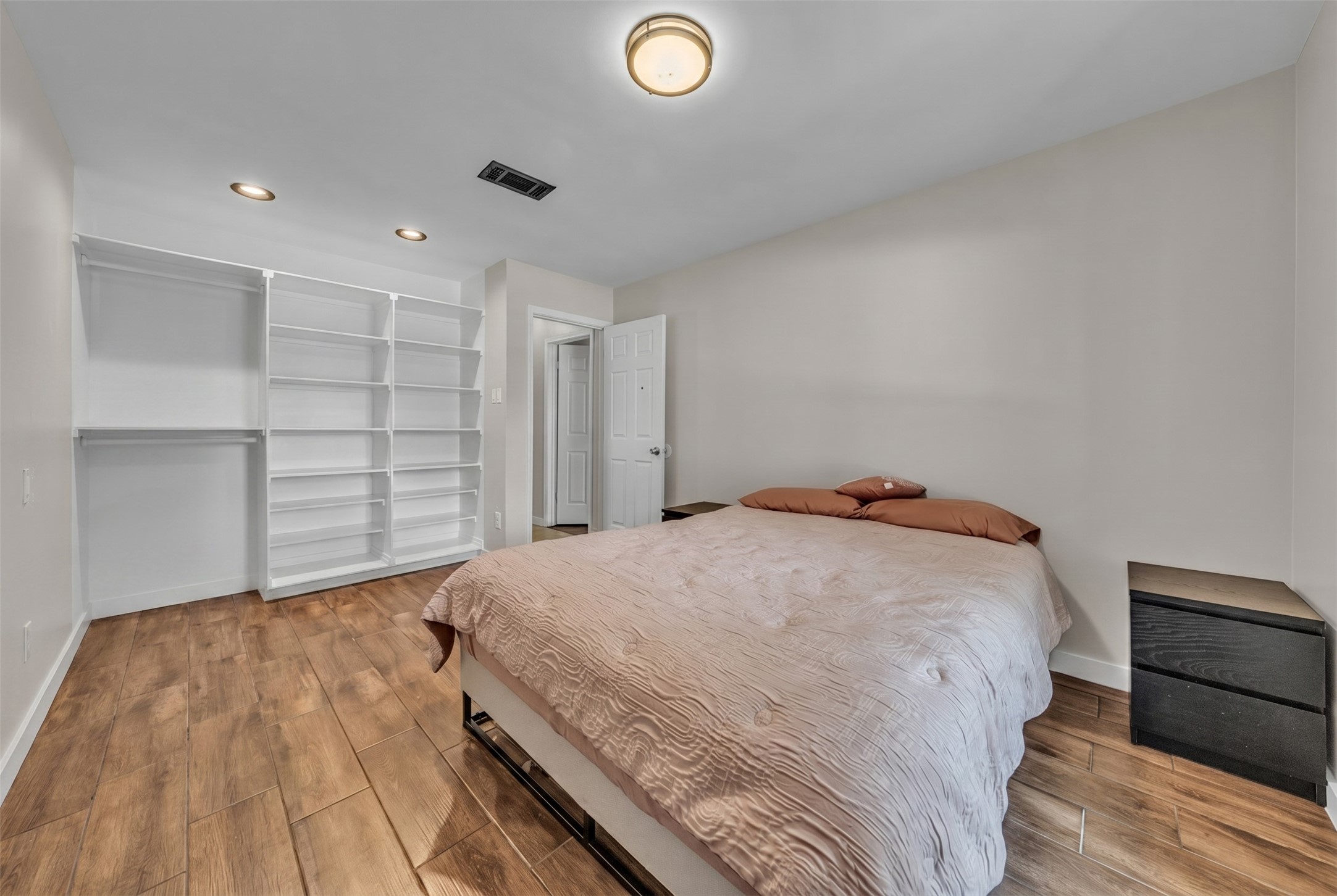 6801 Penhurst Drive Fort Worth TX 76133