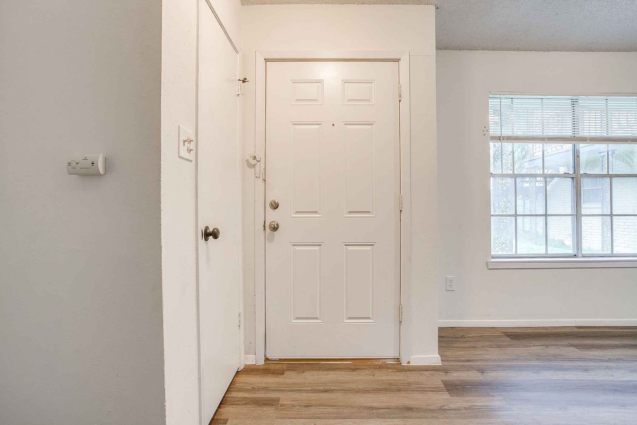 5201 Curzon Avenue Fort Worth TX 76107