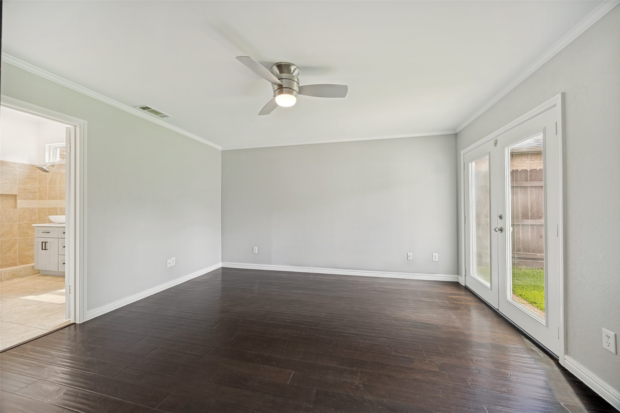 6004 Bent Creek Trail Dallas TX 75252