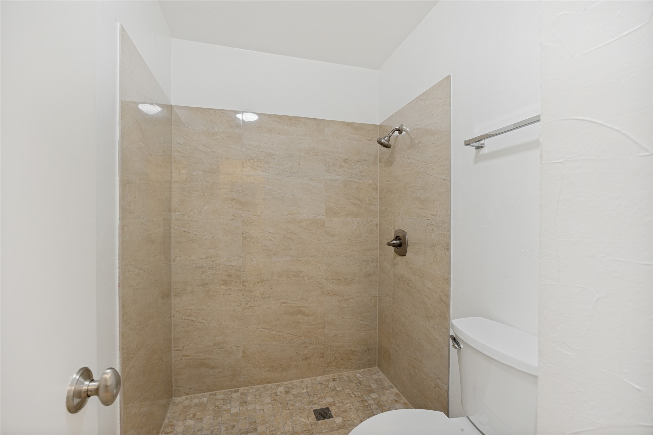 6004 Bent Creek Trail Dallas TX 75252