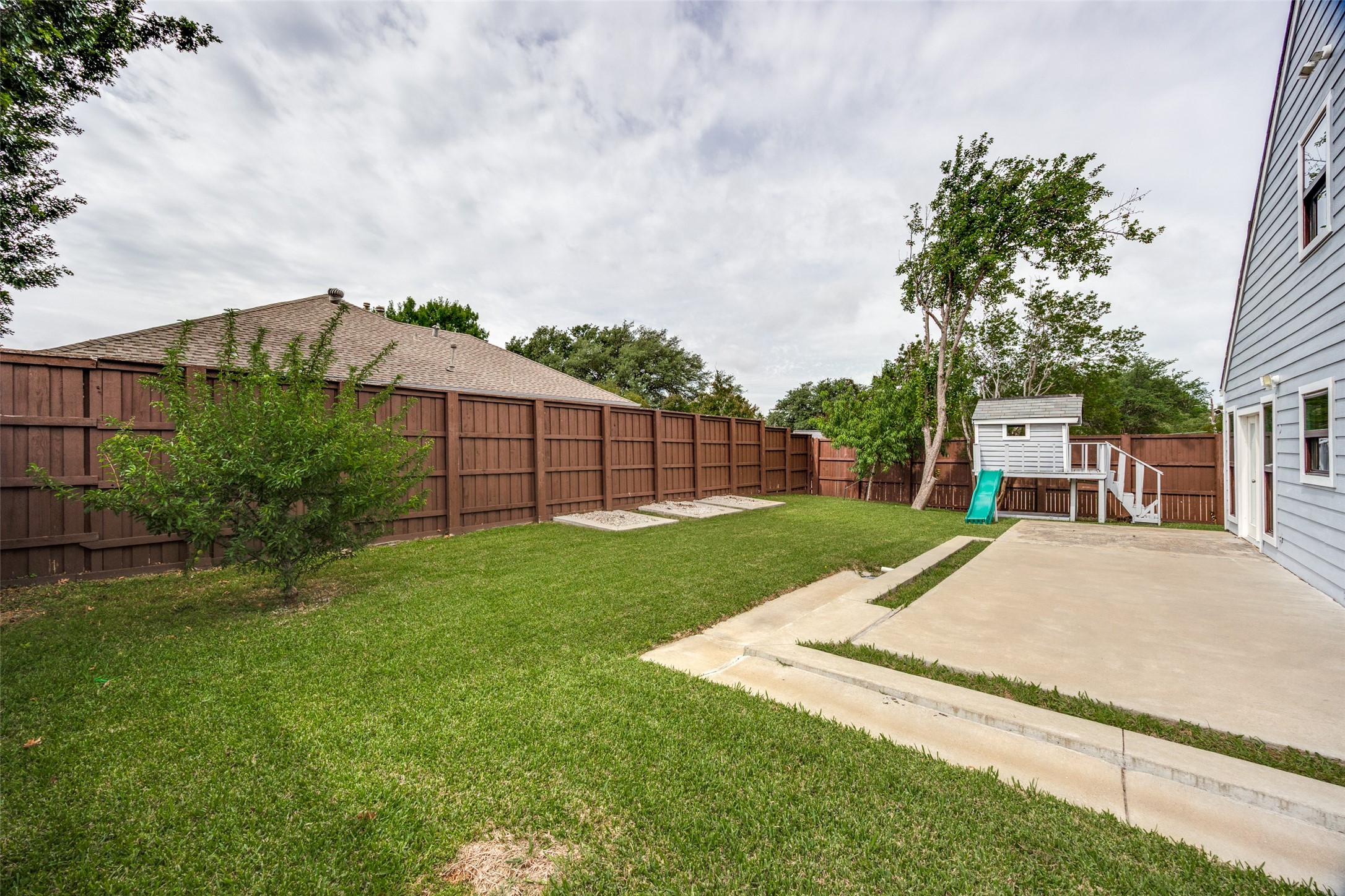6004 Bent Creek Trail Dallas TX 75252