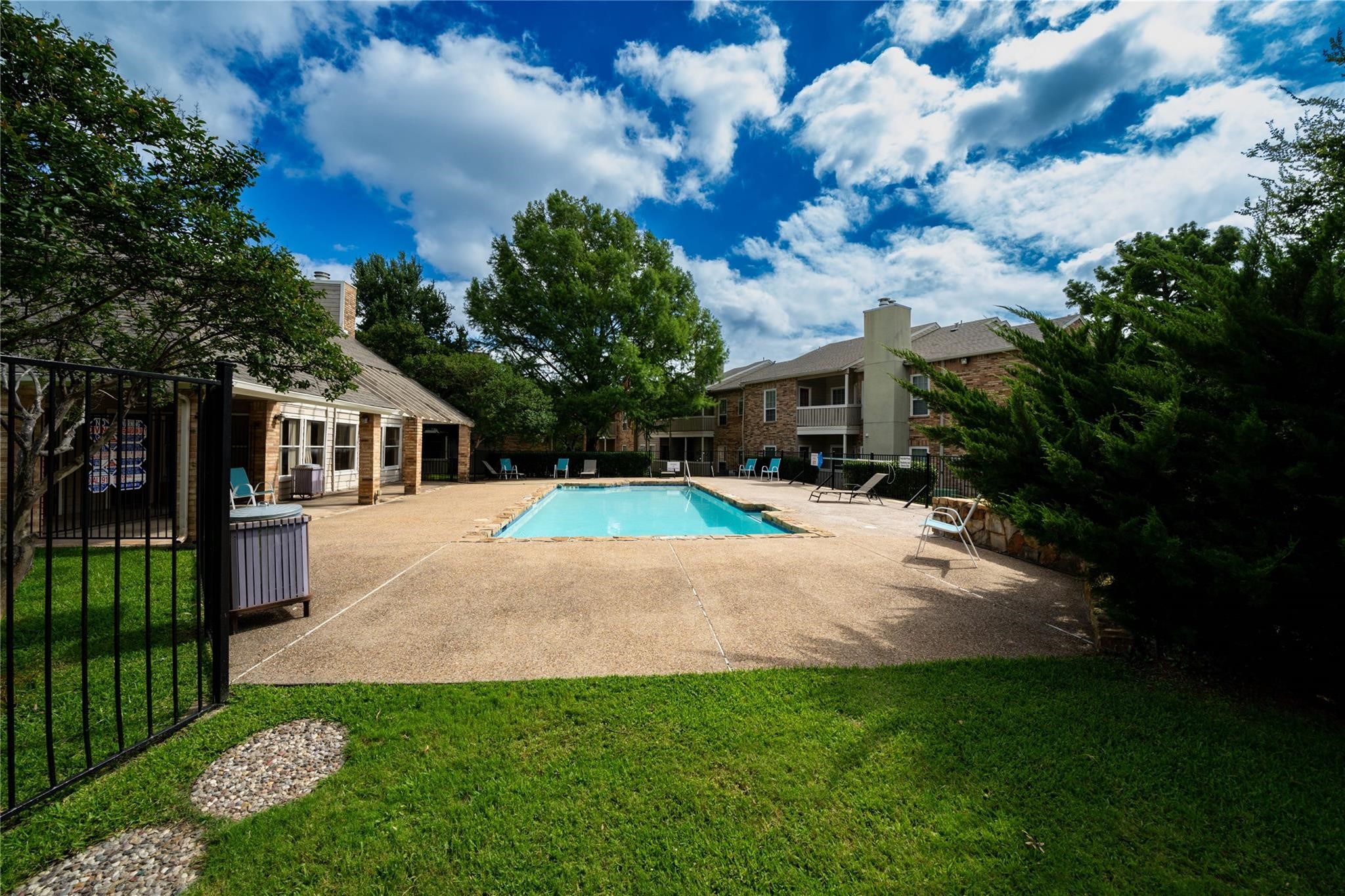 1700 Amelia Court Plano TX 75075