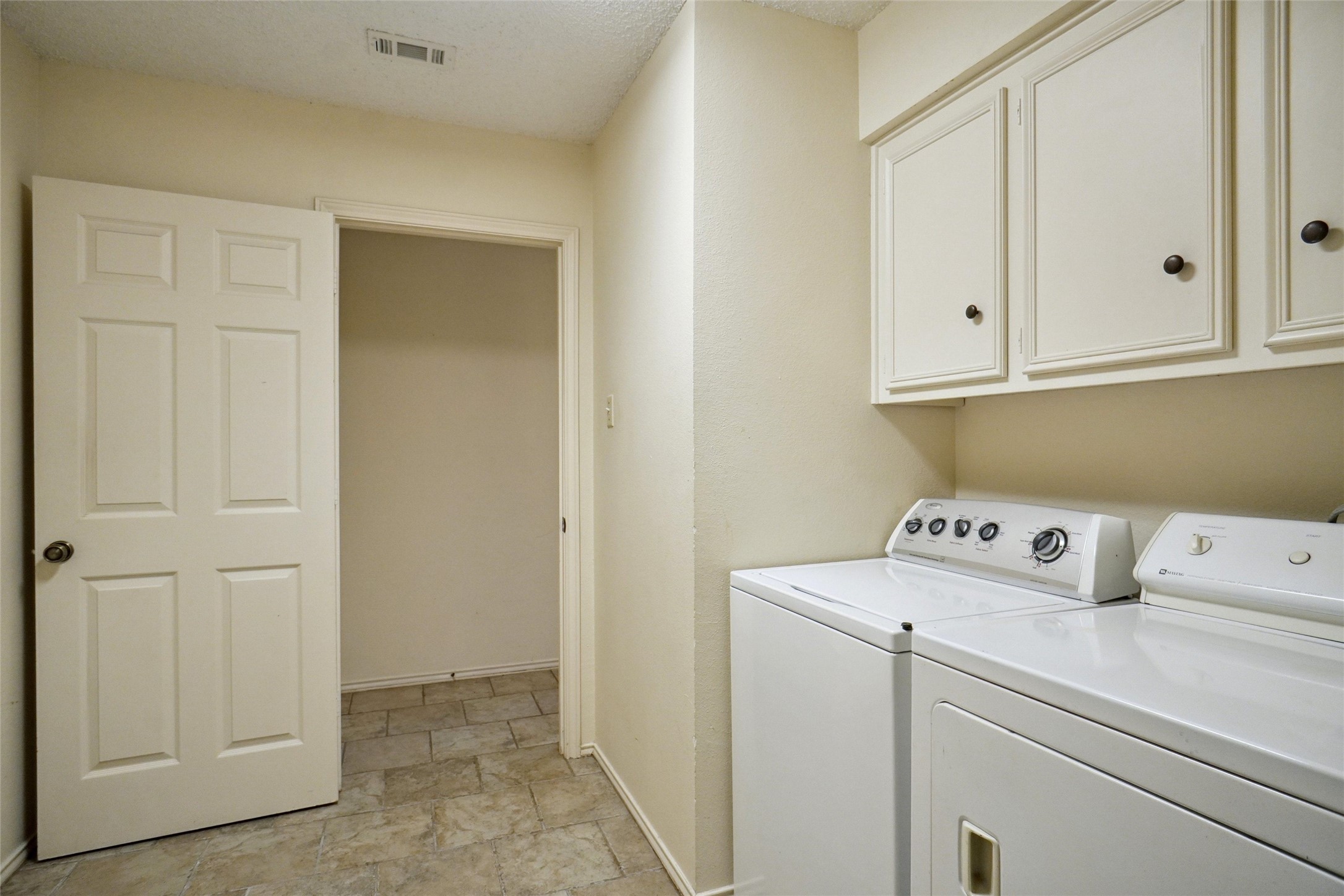 5717 Ridgerock Road Fort Worth TX 76132