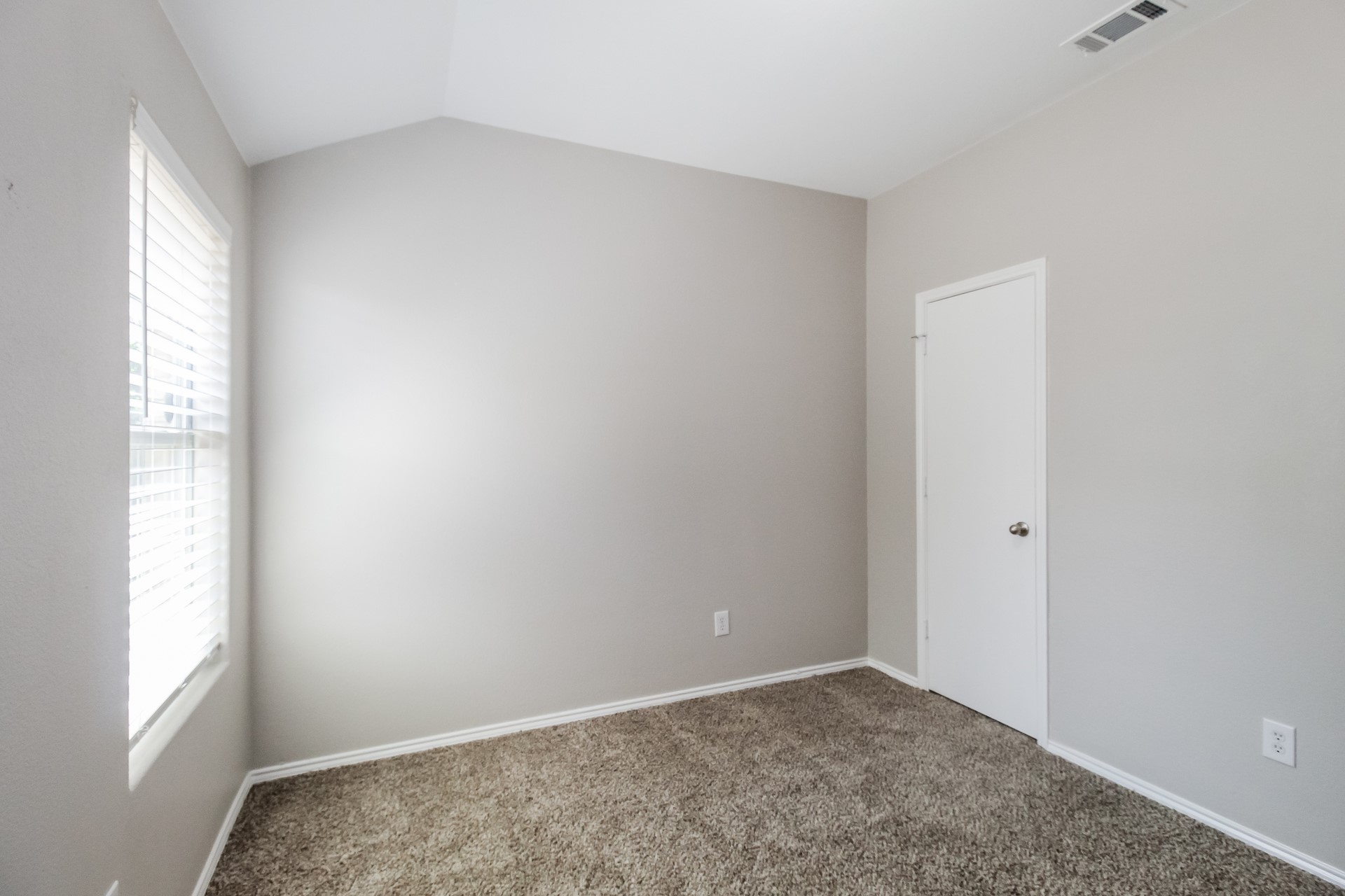 1450 Waldrop Drive Lancaster TX 75146