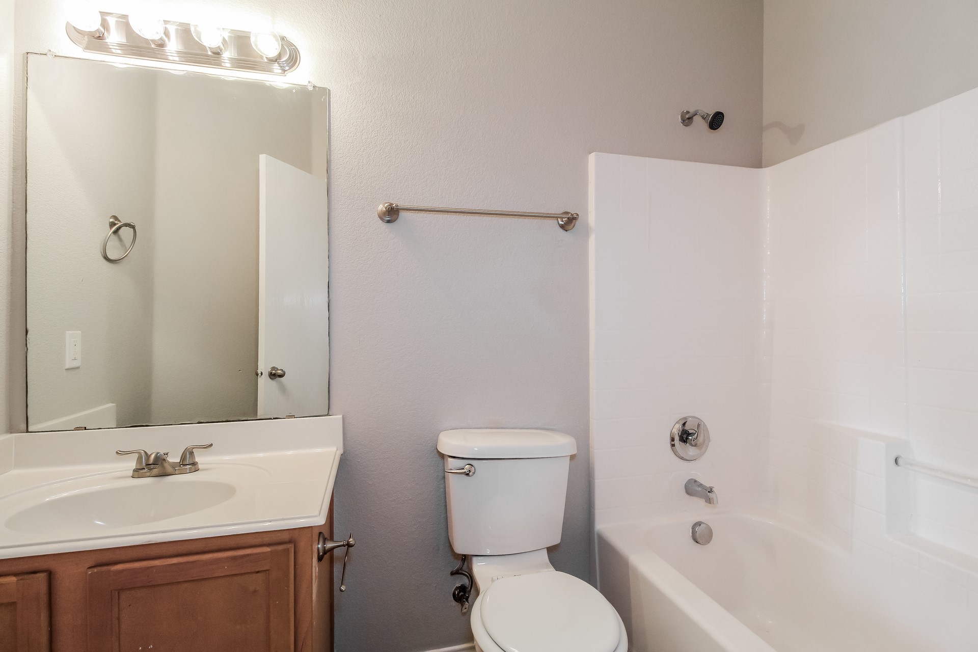 1450 Waldrop Drive Lancaster TX 75146
