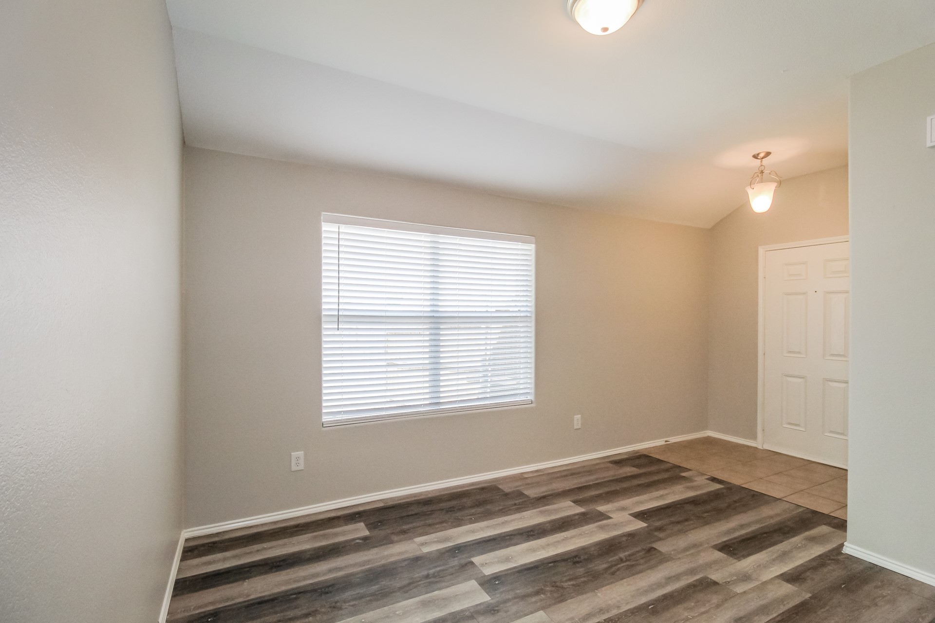 1450 Waldrop Drive Lancaster TX 75146