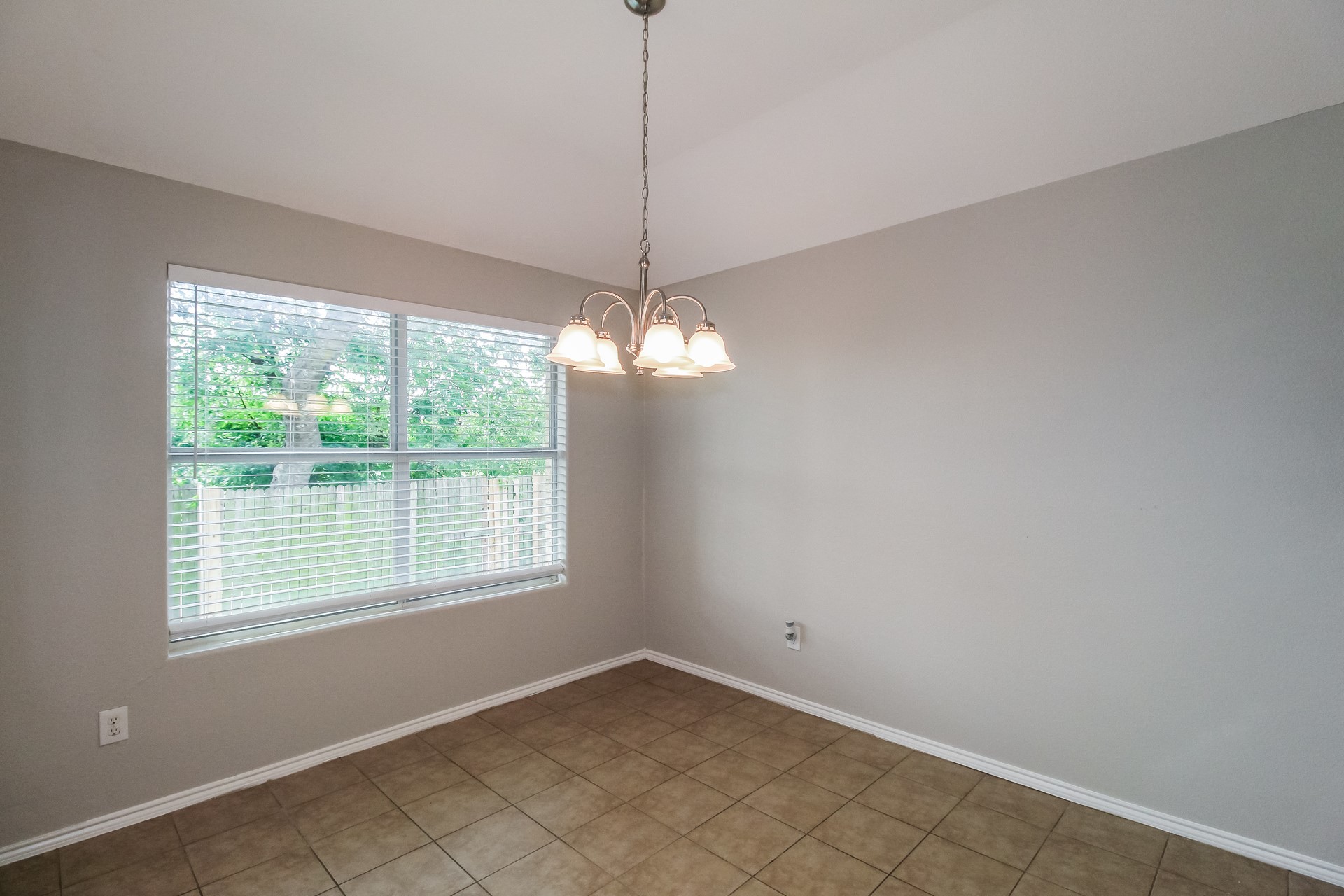 1450 Waldrop Drive Lancaster TX 75146