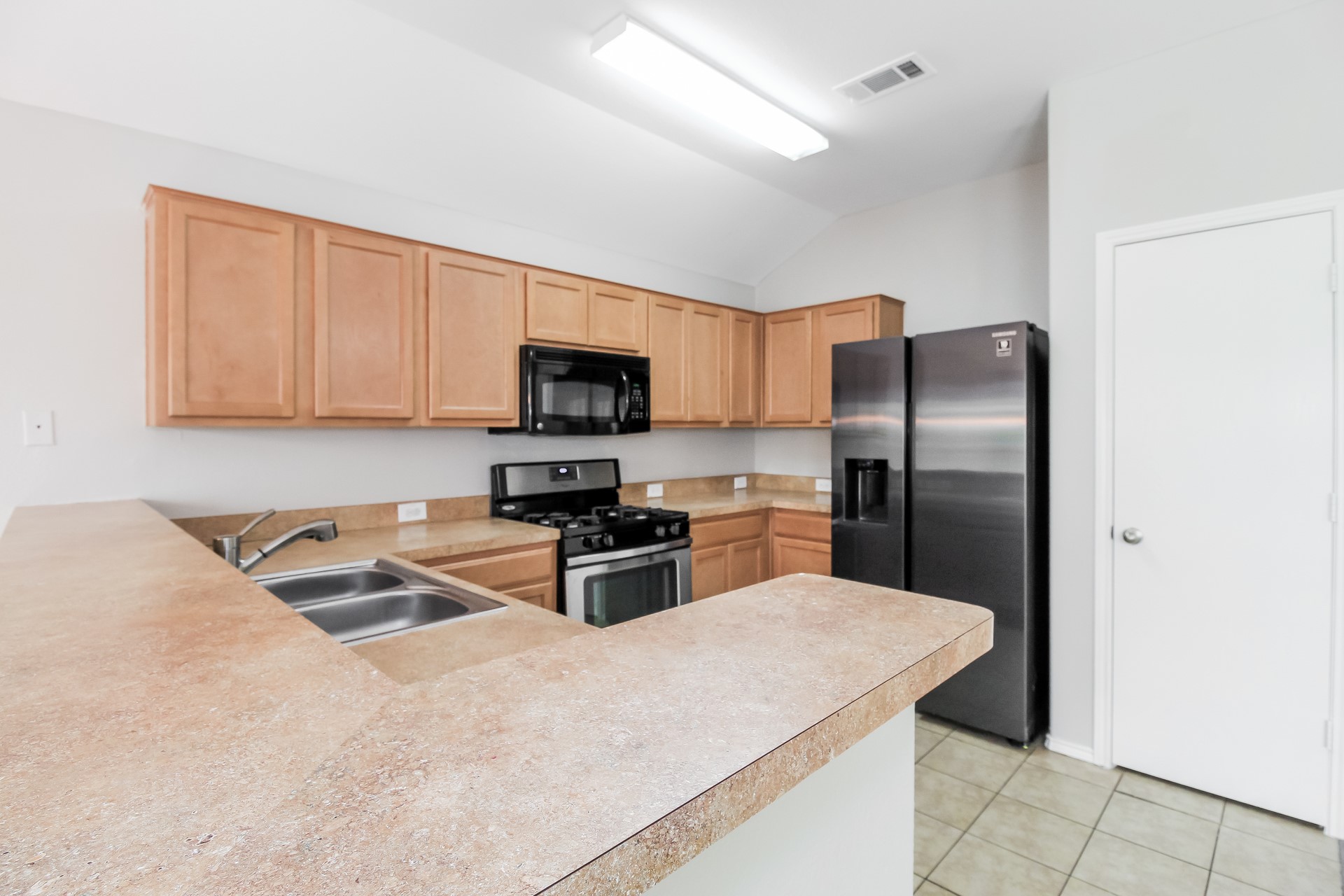 1450 Waldrop Drive Lancaster TX 75146