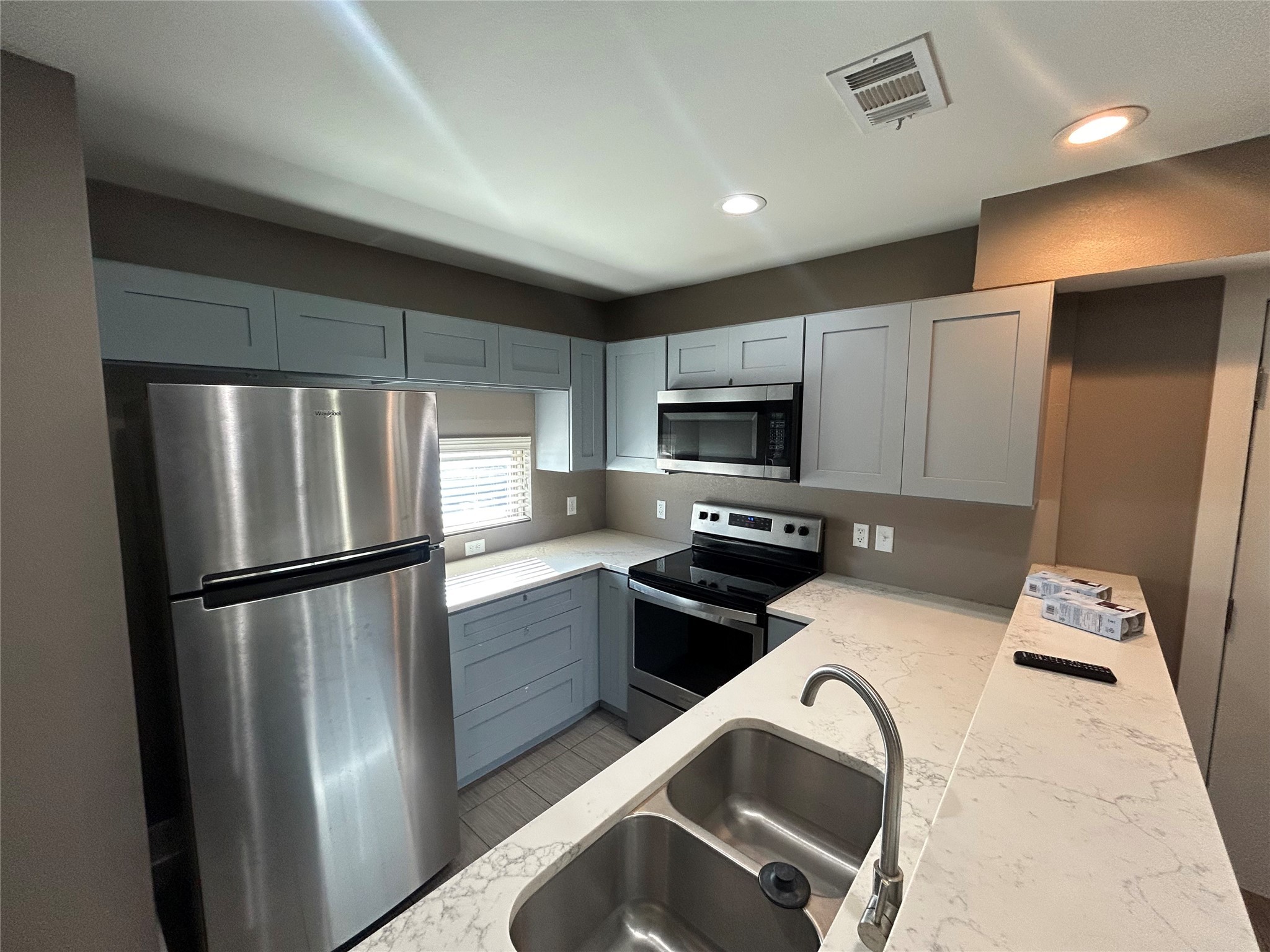 301 E Brockett Street Sherman TX 75090