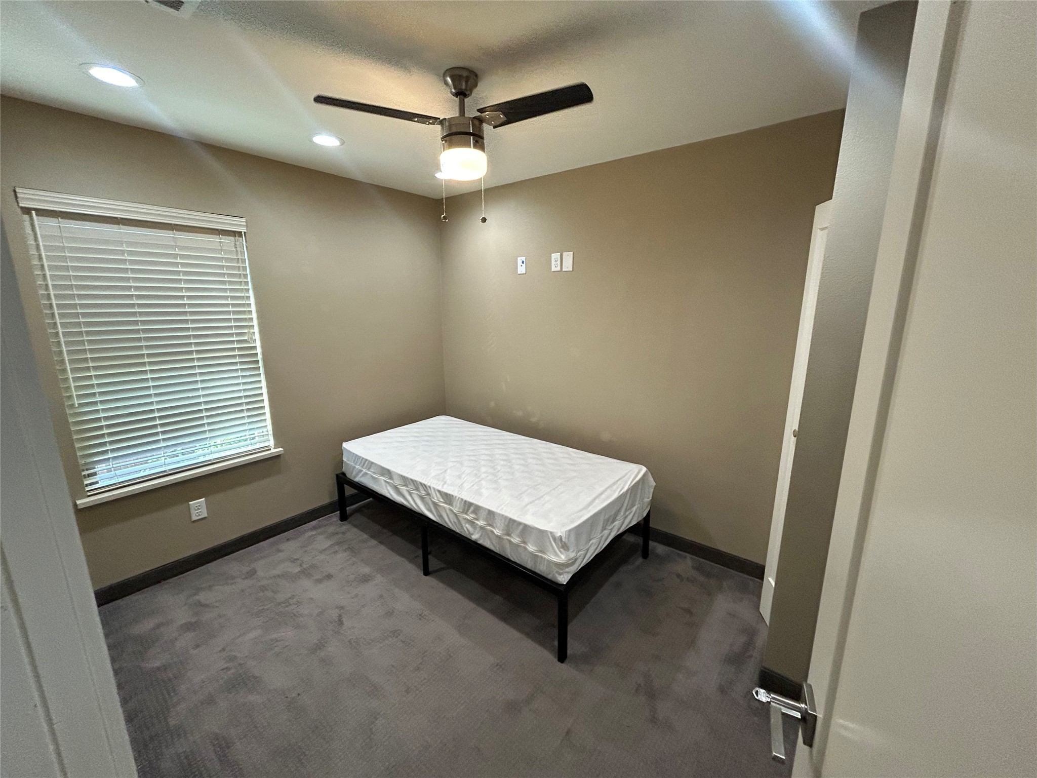 301 E Brockett Street Sherman TX 75090