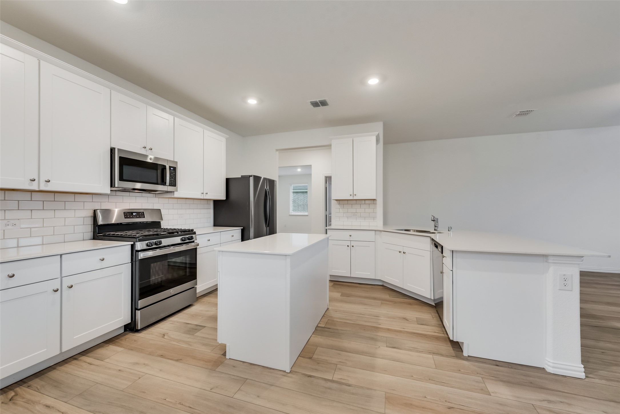 917 Dustwood Drive Fort Worth TX 76052