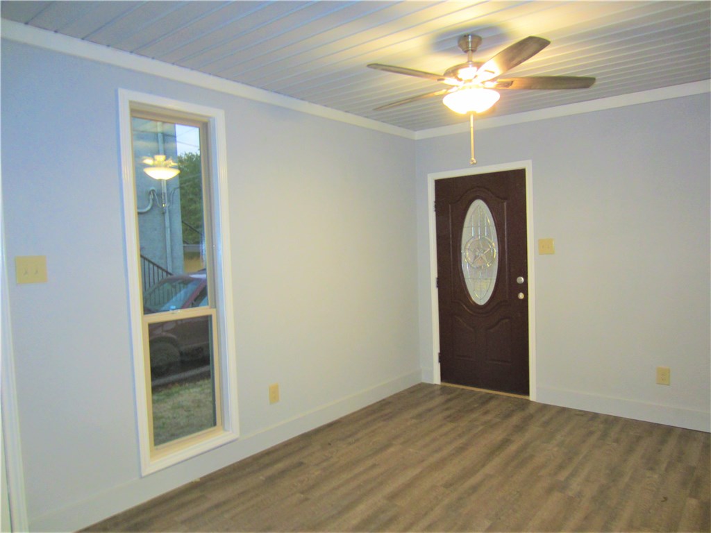 501 Mounts Avenue Denton TX 76201