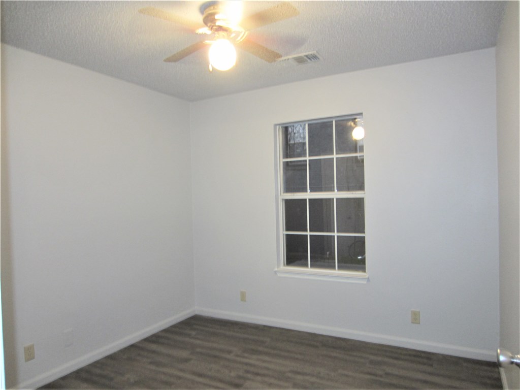 501 Mounts Avenue Denton TX 76201