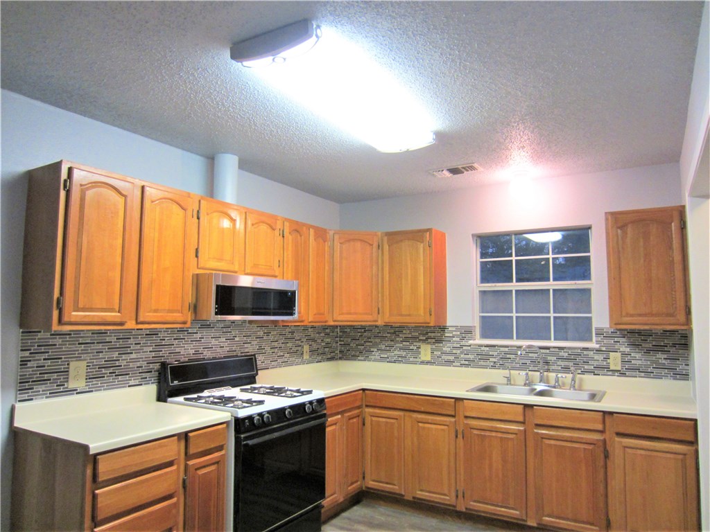 501 Mounts Avenue Denton TX 76201