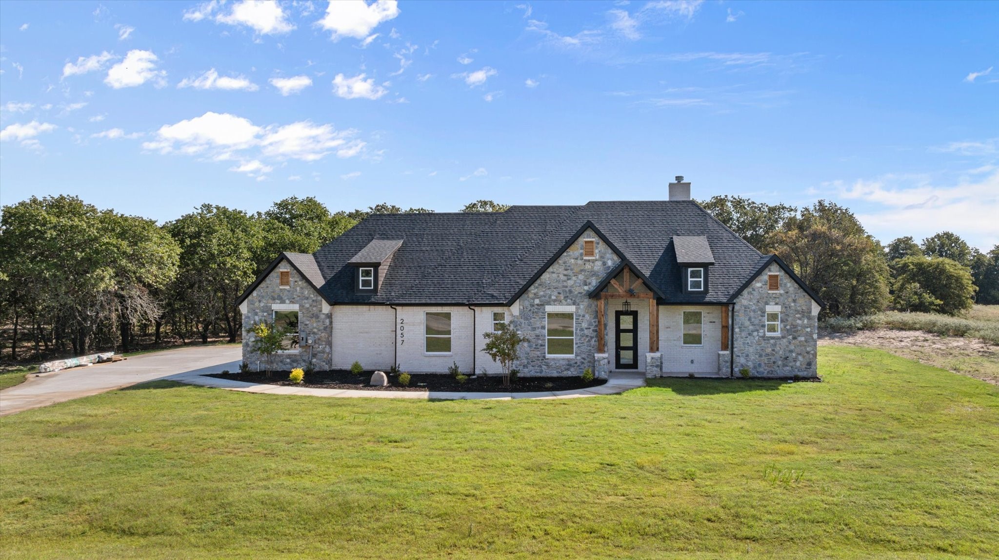 2057 Glenhollow Drive Weatherford TX 76088