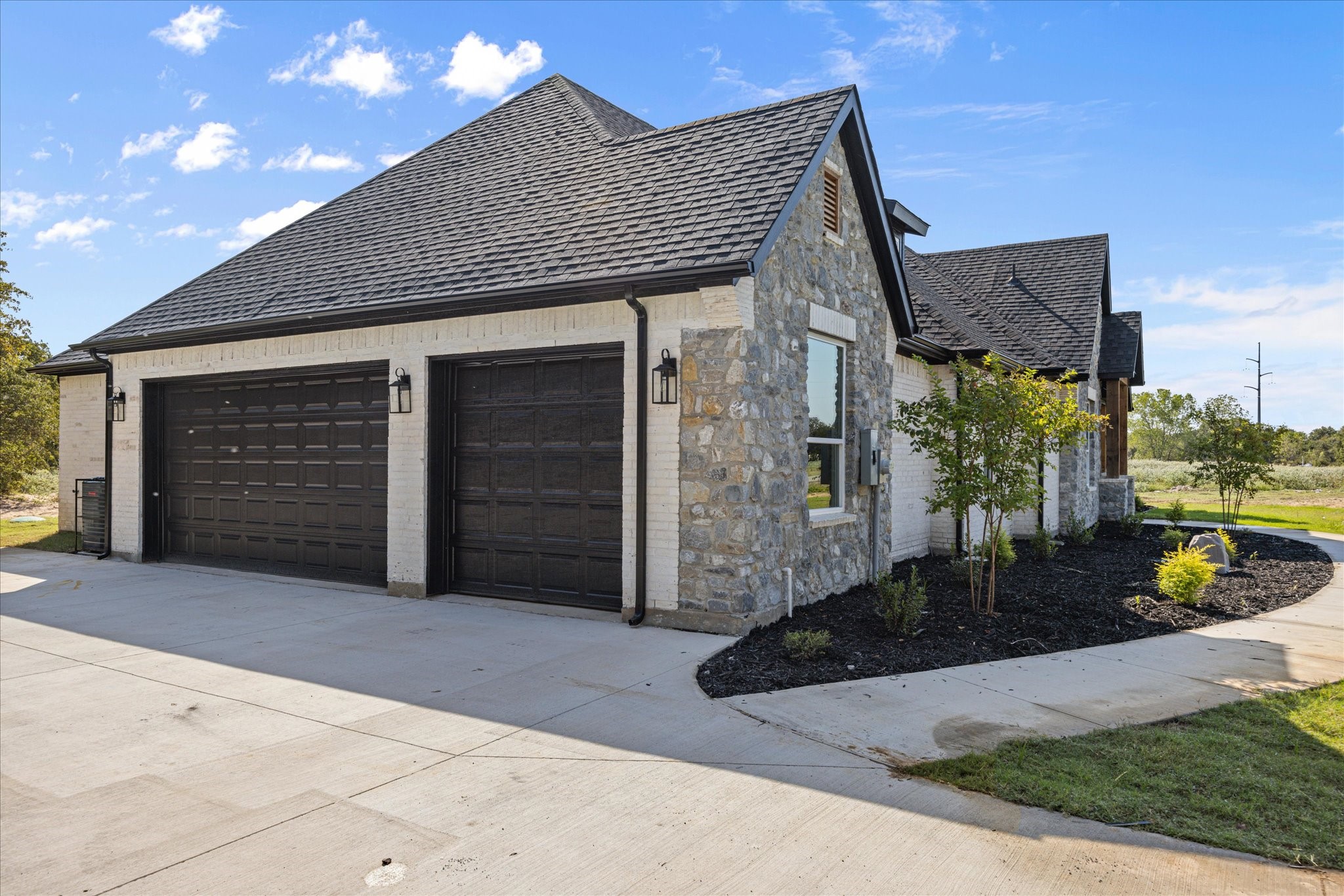 2057 Glenhollow Drive Weatherford TX 76088