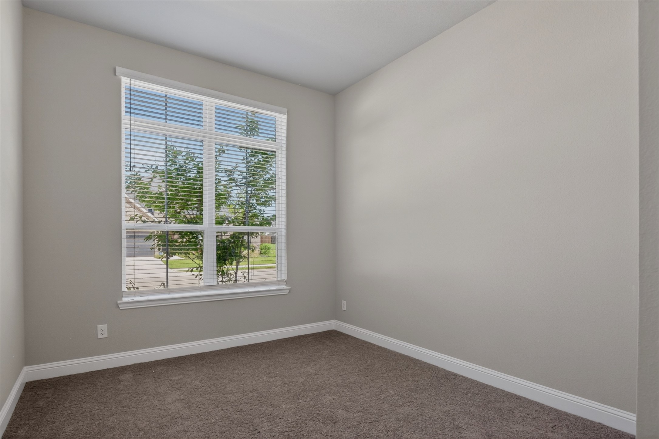 16812 Bitterroot Road Fort Worth TX 76247