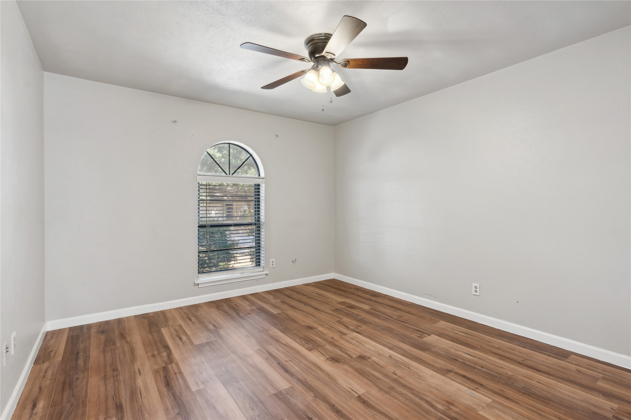 556 Hawthorne Drive Allen TX 75002