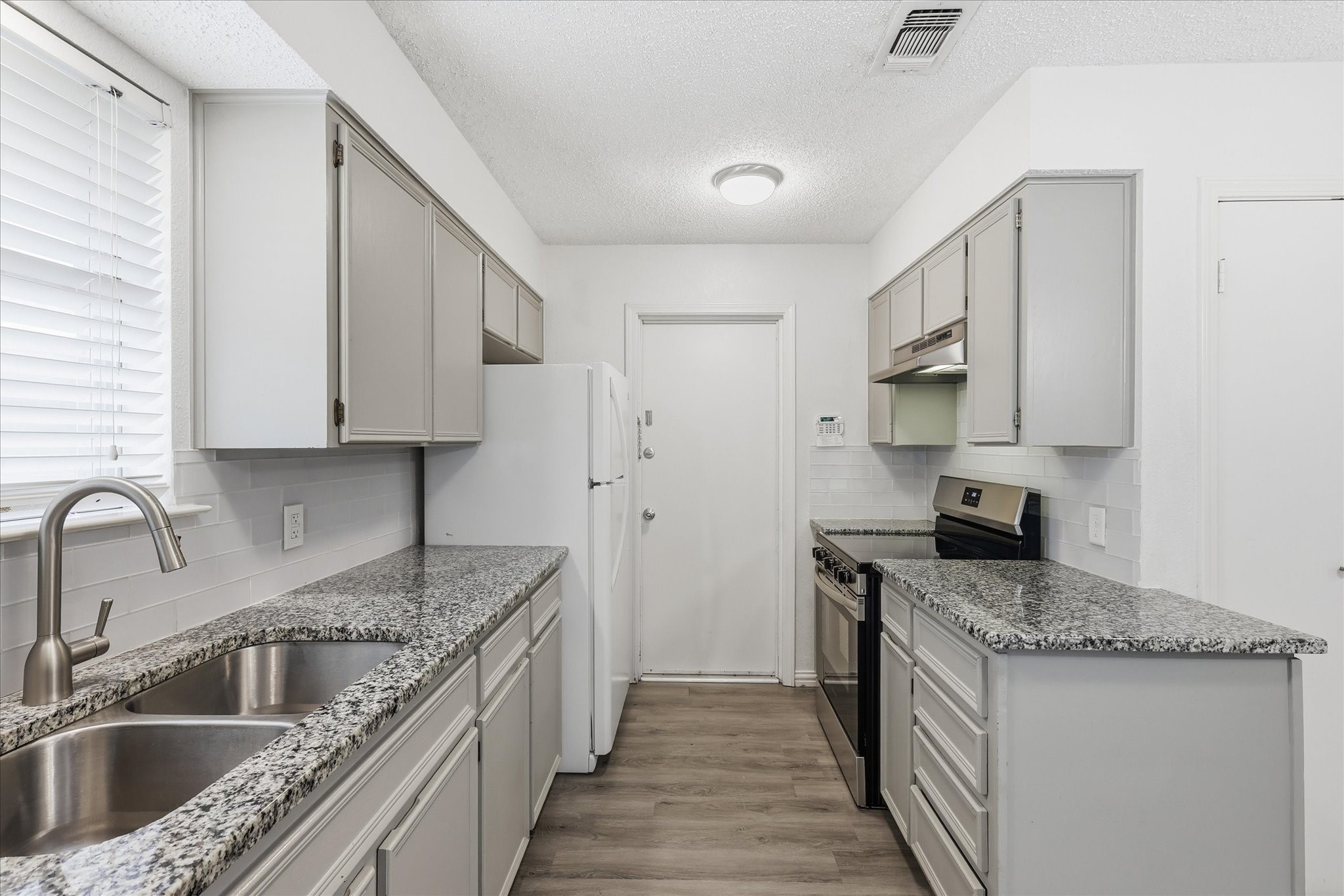 7208 Misty Meadow Drive S Fort Worth TX 76133