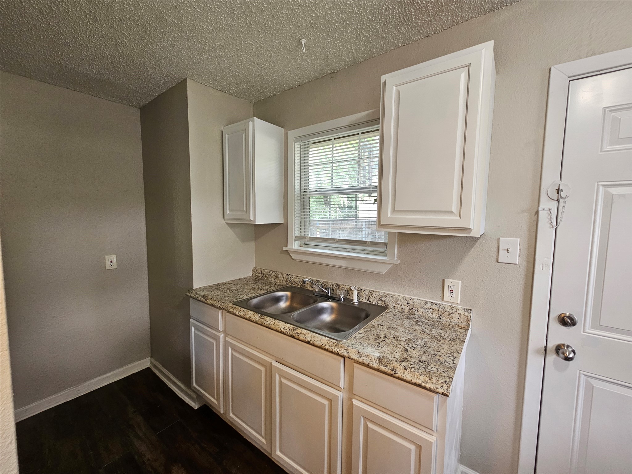 6363 Hollis Avenue Dallas TX 75227