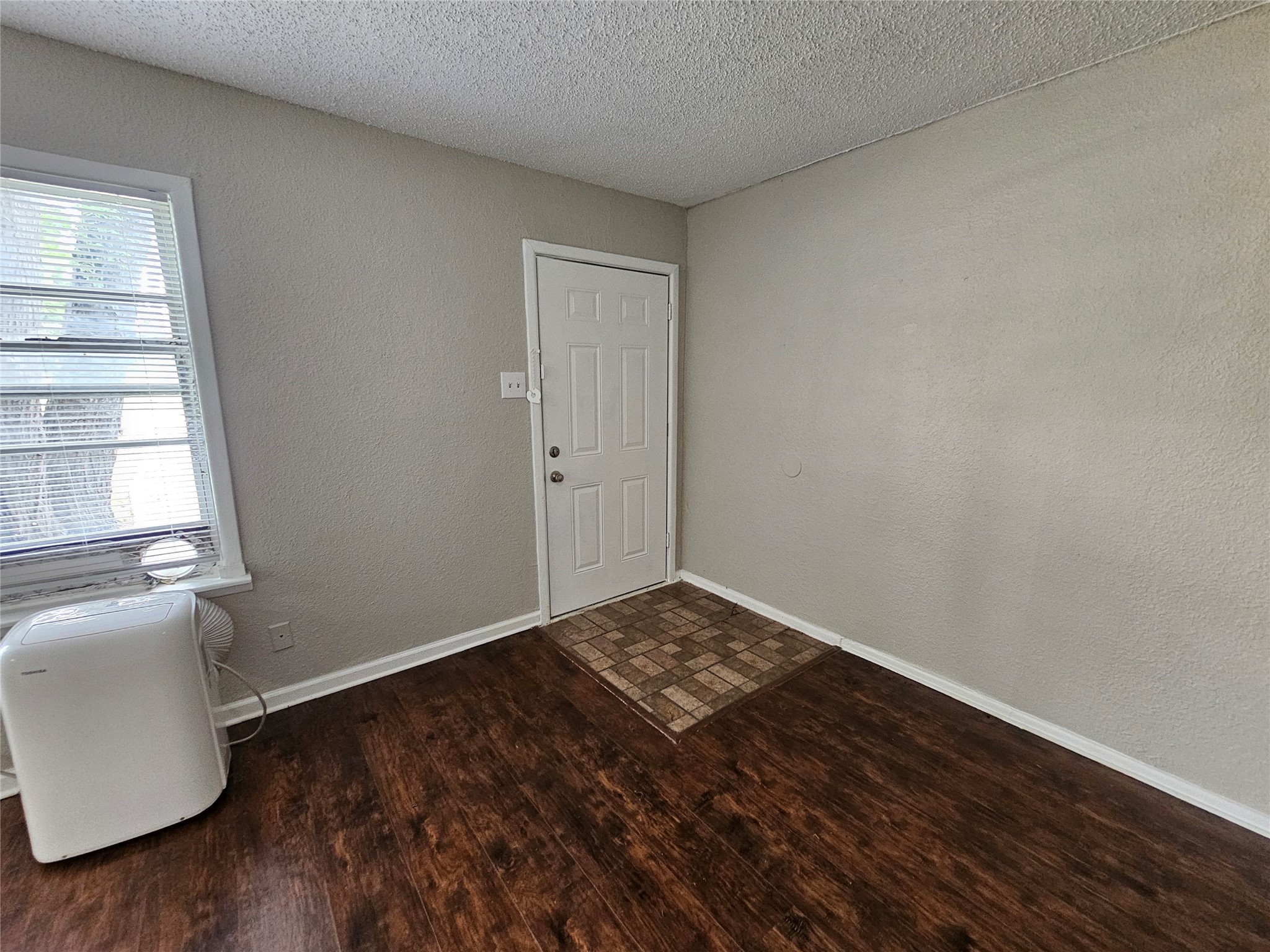 6363 Hollis Avenue Dallas TX 75227