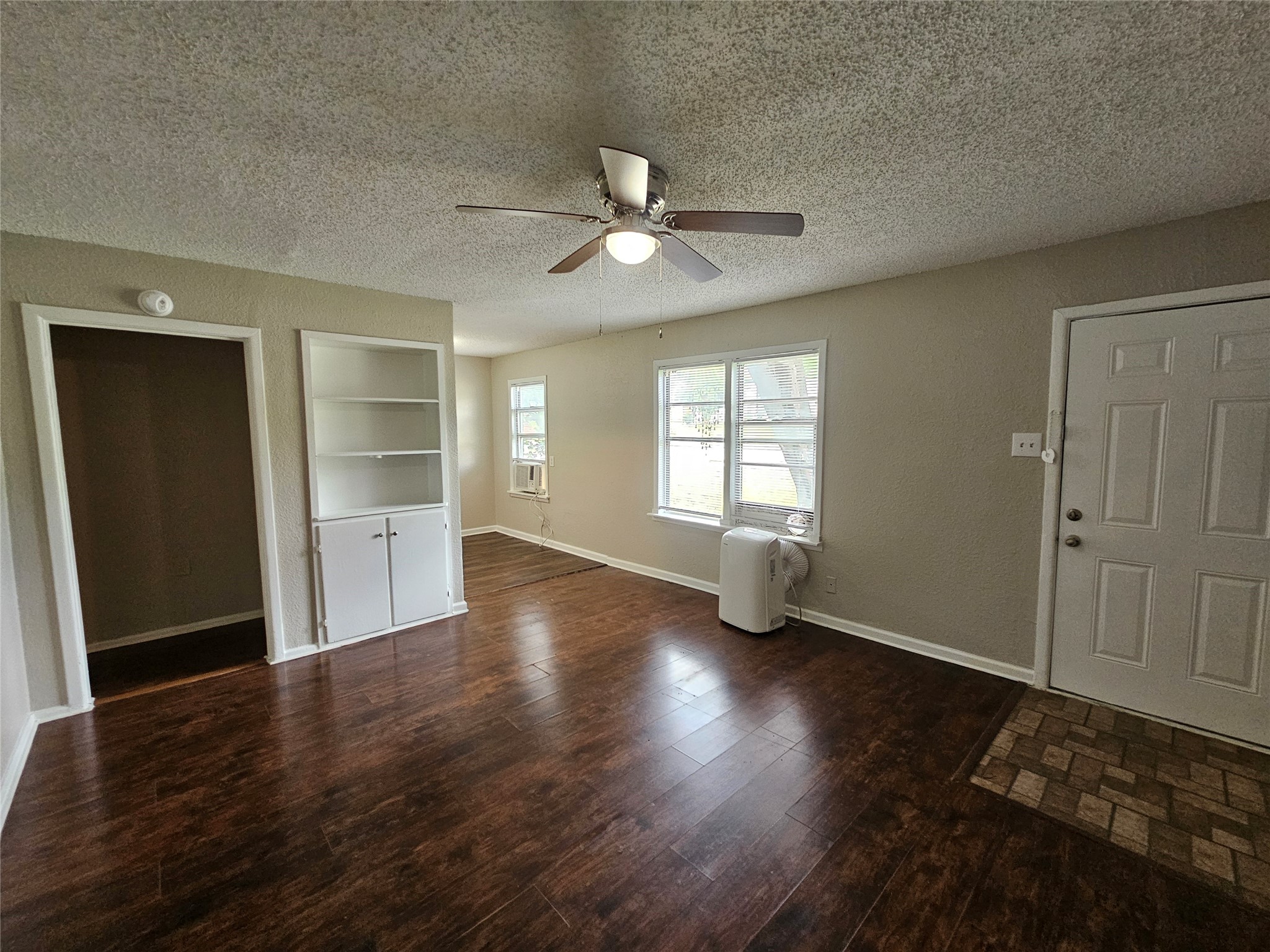 6363 Hollis Avenue Dallas TX 75227