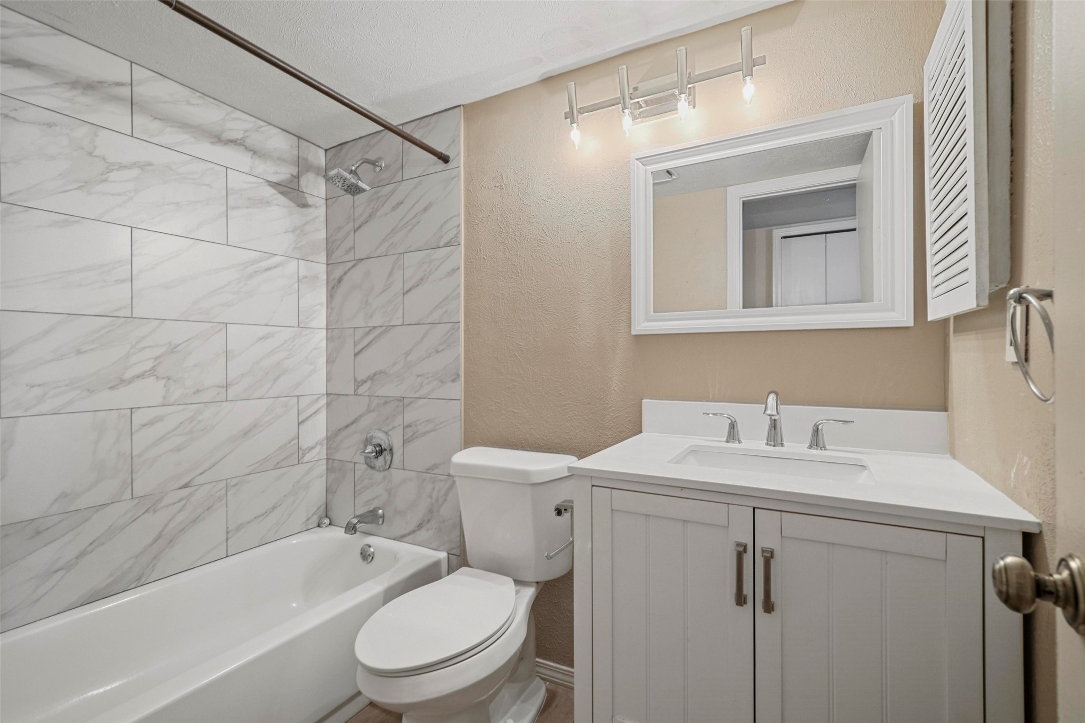 8401 Chesham Drive Rowlett TX 75088