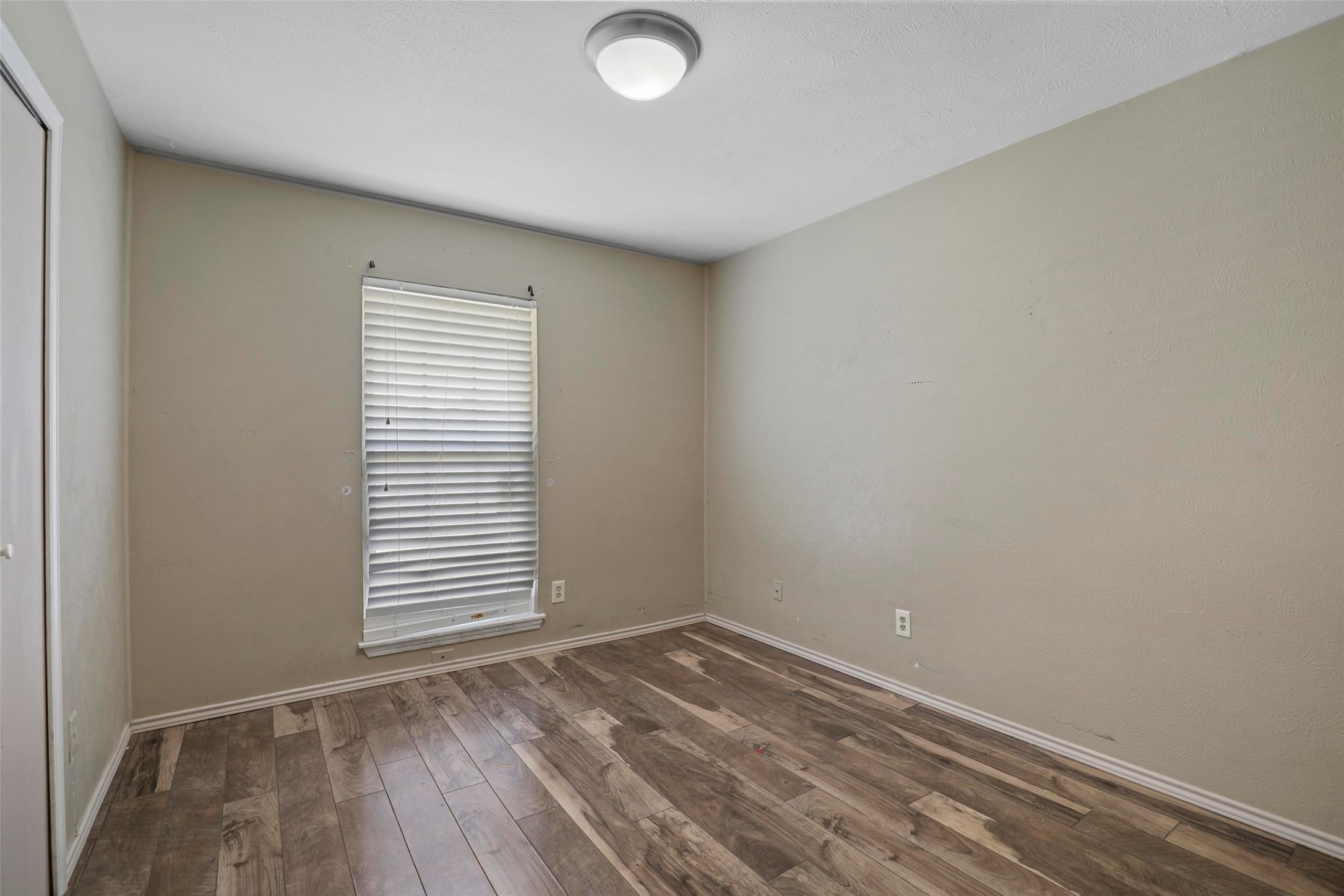 8401 Chesham Drive Rowlett TX 75088