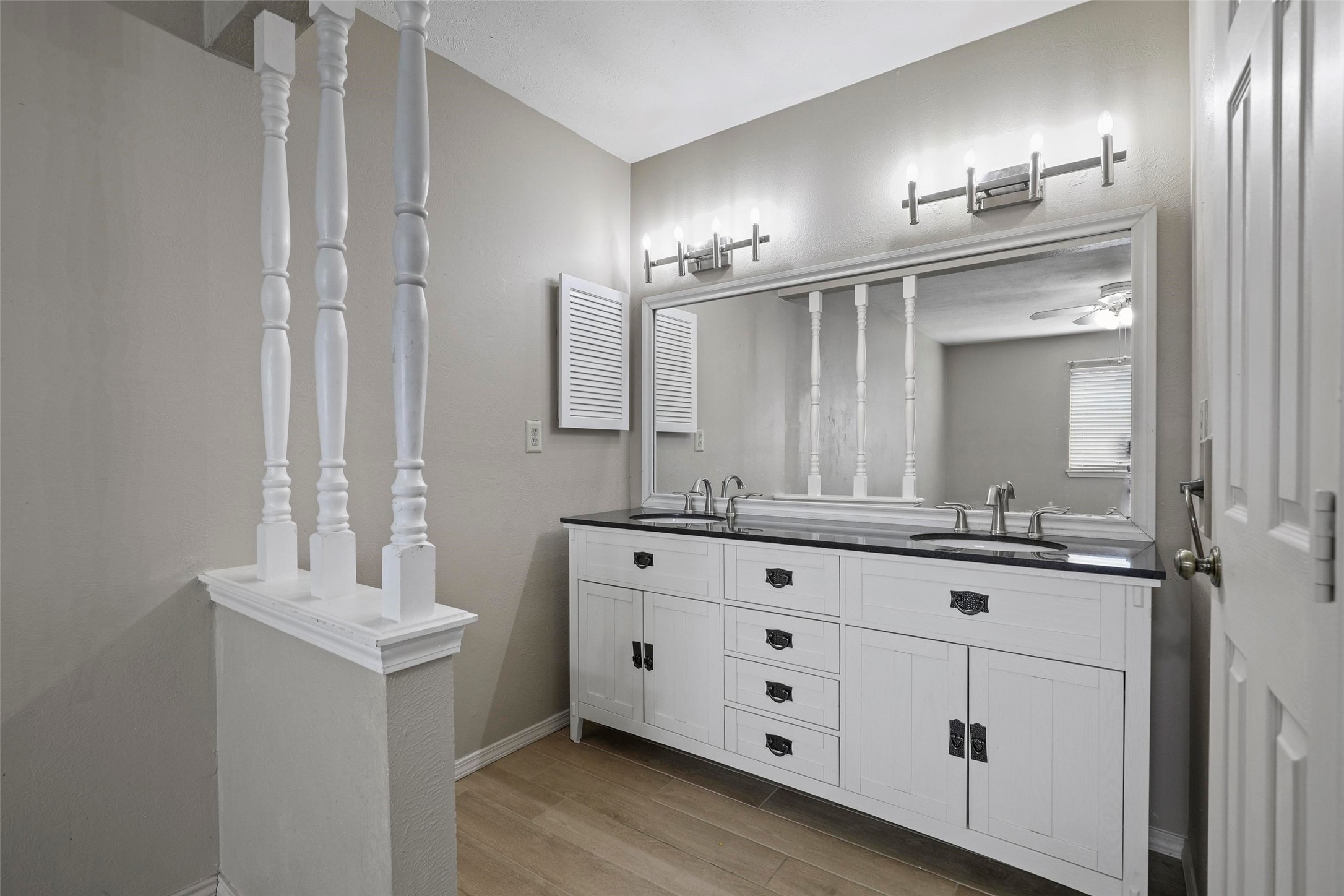 8401 Chesham Drive Rowlett TX 75088
