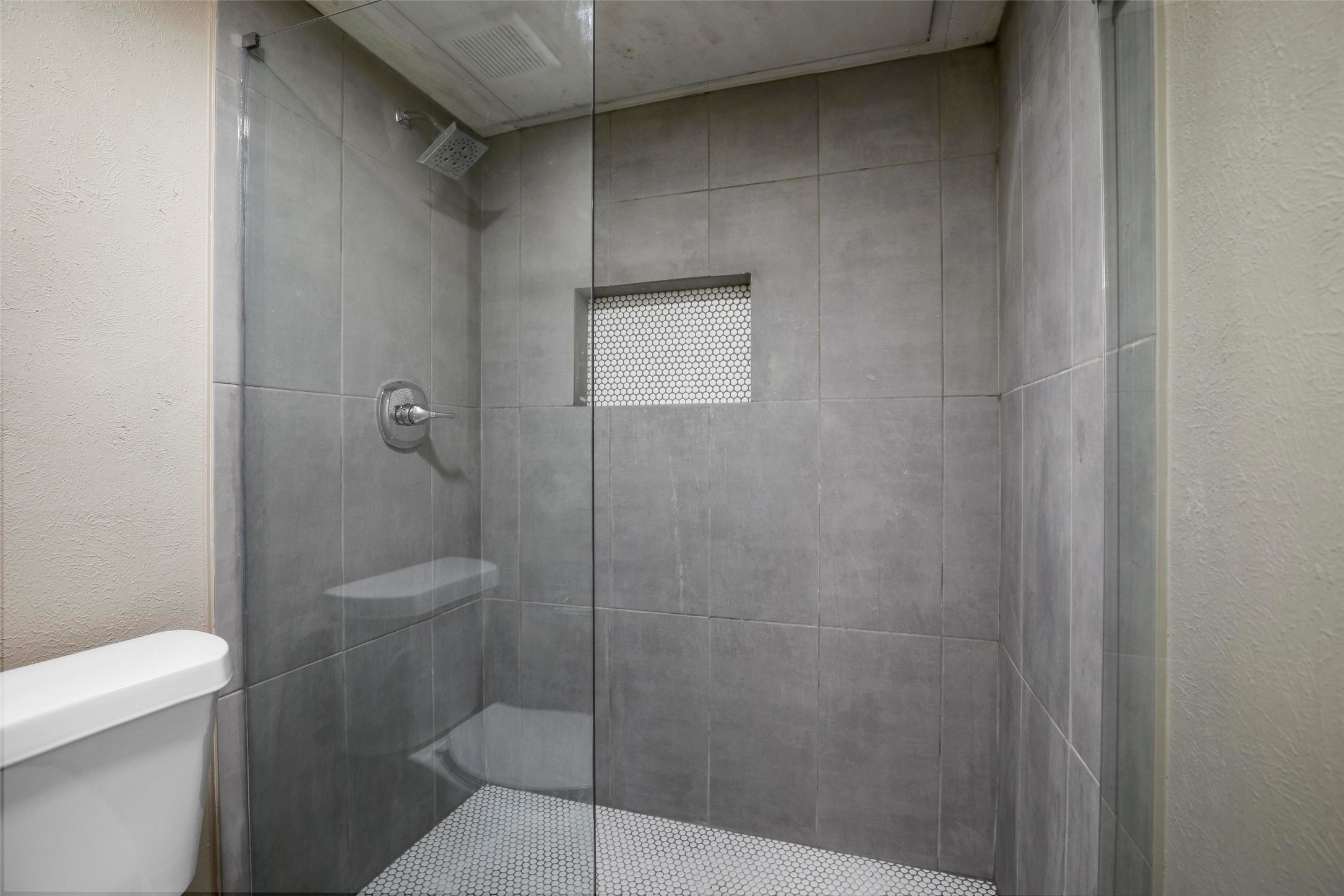 8401 Chesham Drive Rowlett TX 75088
