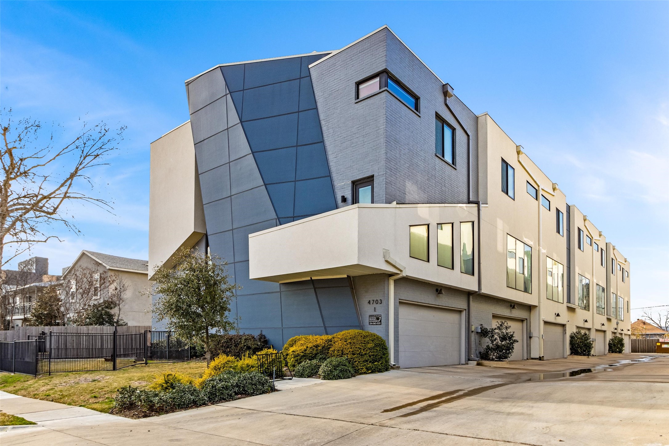 4703 Munger Avenue Dallas TX 75204