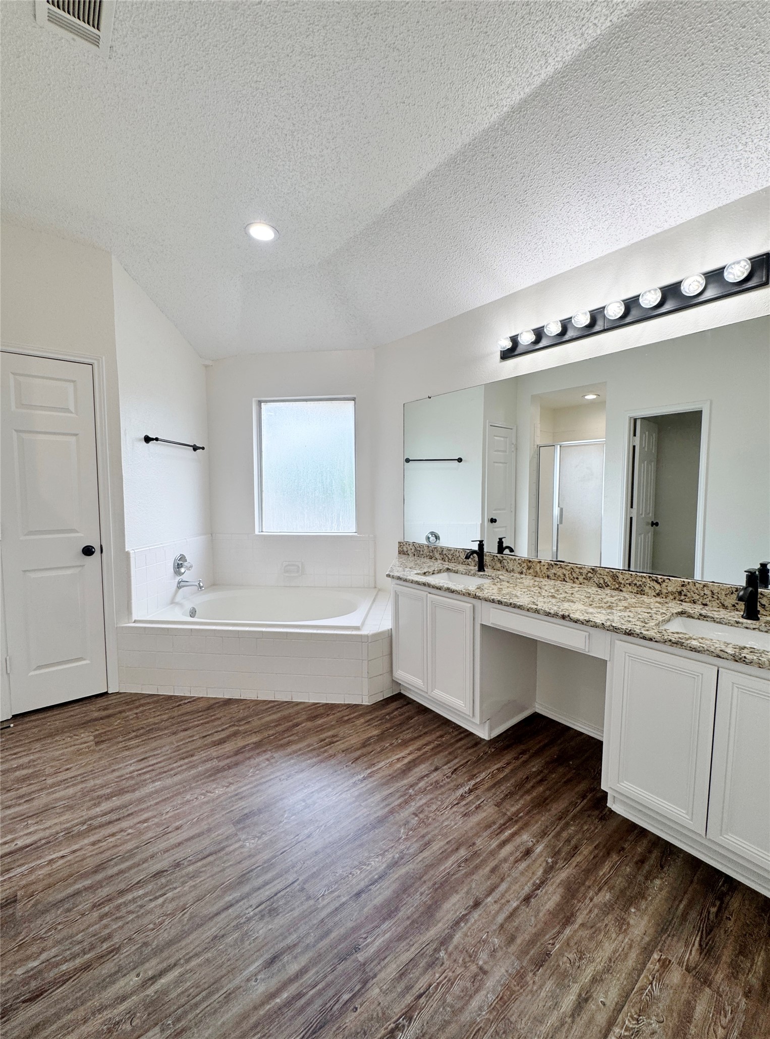 835 Rockett Lane Cedar Hill TX 75104