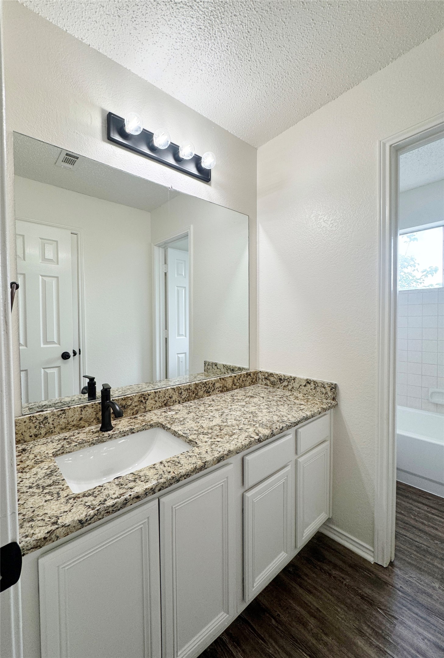 835 Rockett Lane Cedar Hill TX 75104