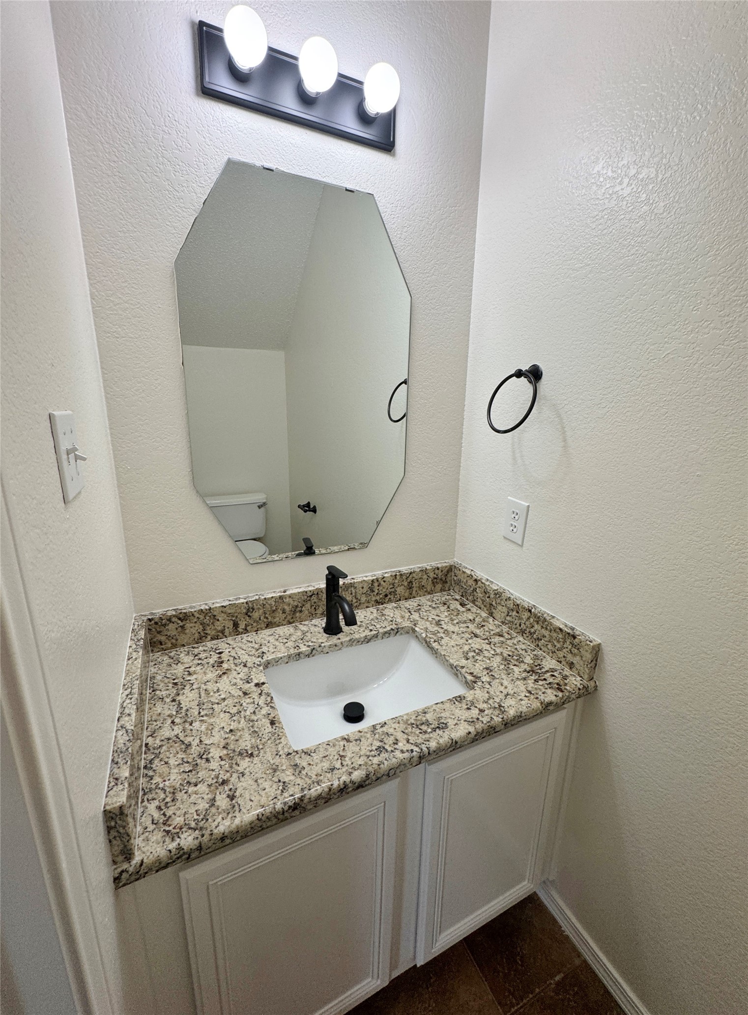 835 Rockett Lane Cedar Hill TX 75104