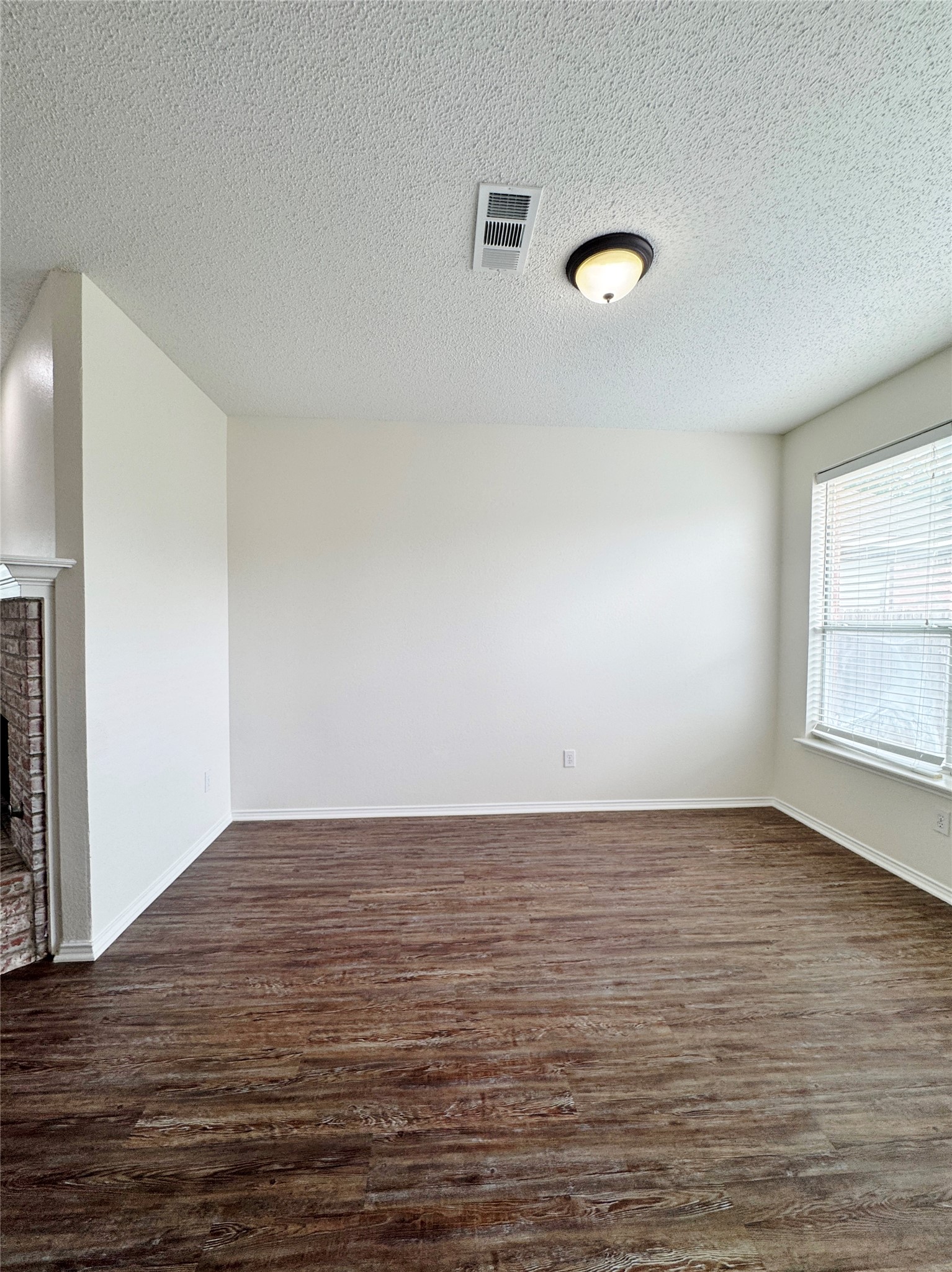 835 Rockett Lane Cedar Hill TX 75104