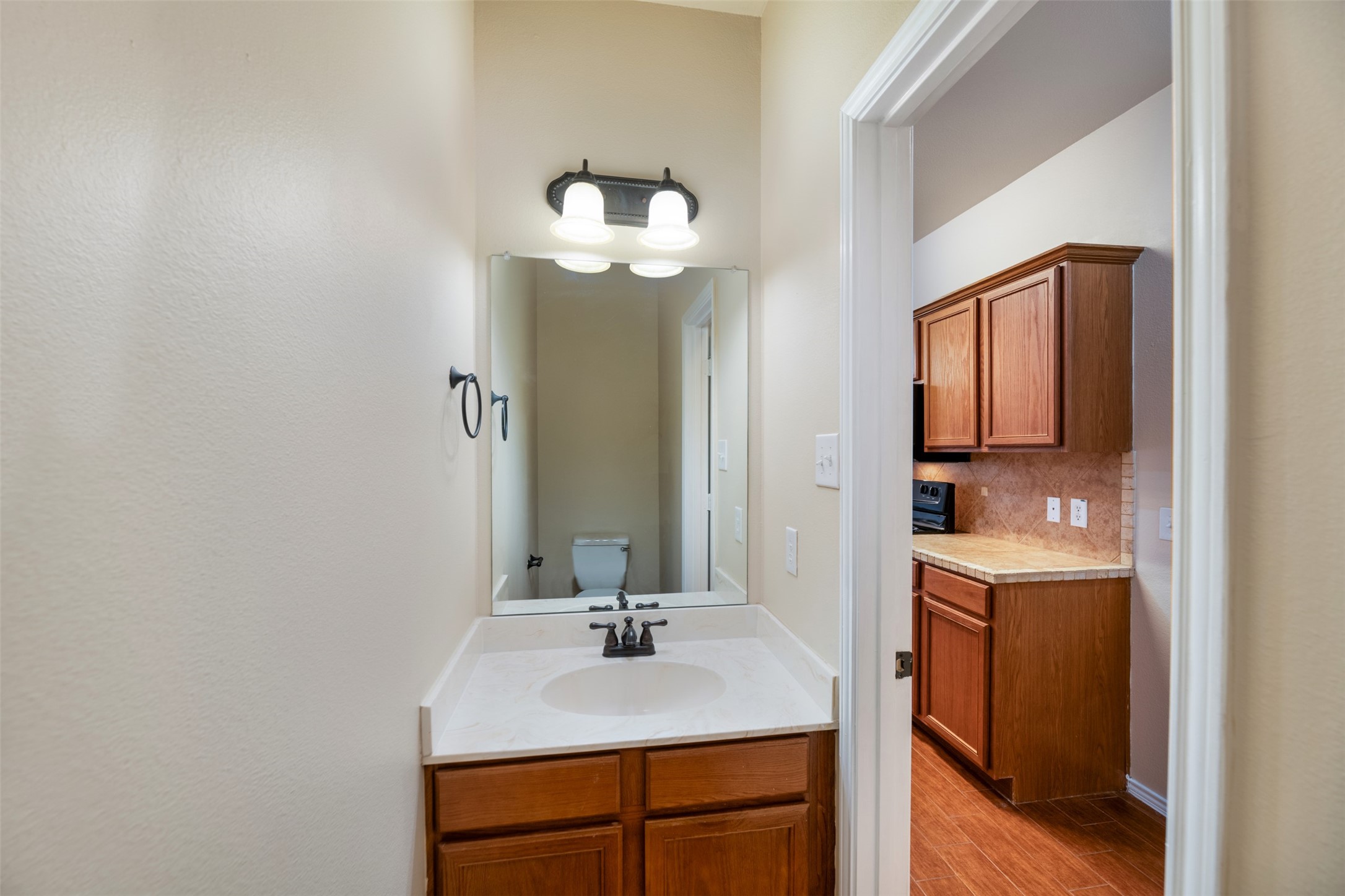 382 Armstrong Lane Lavon TX 75166