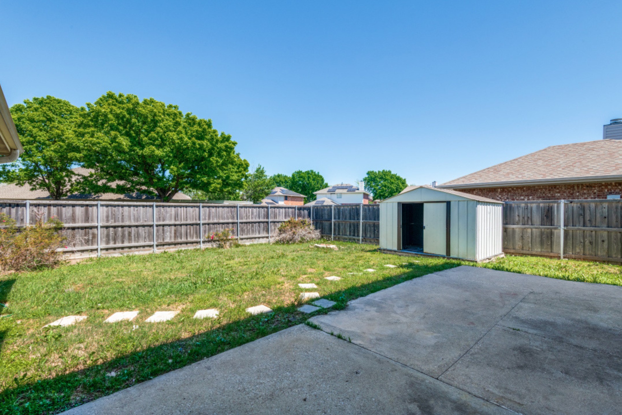8509 Coventry Drive Rowlett TX 75089