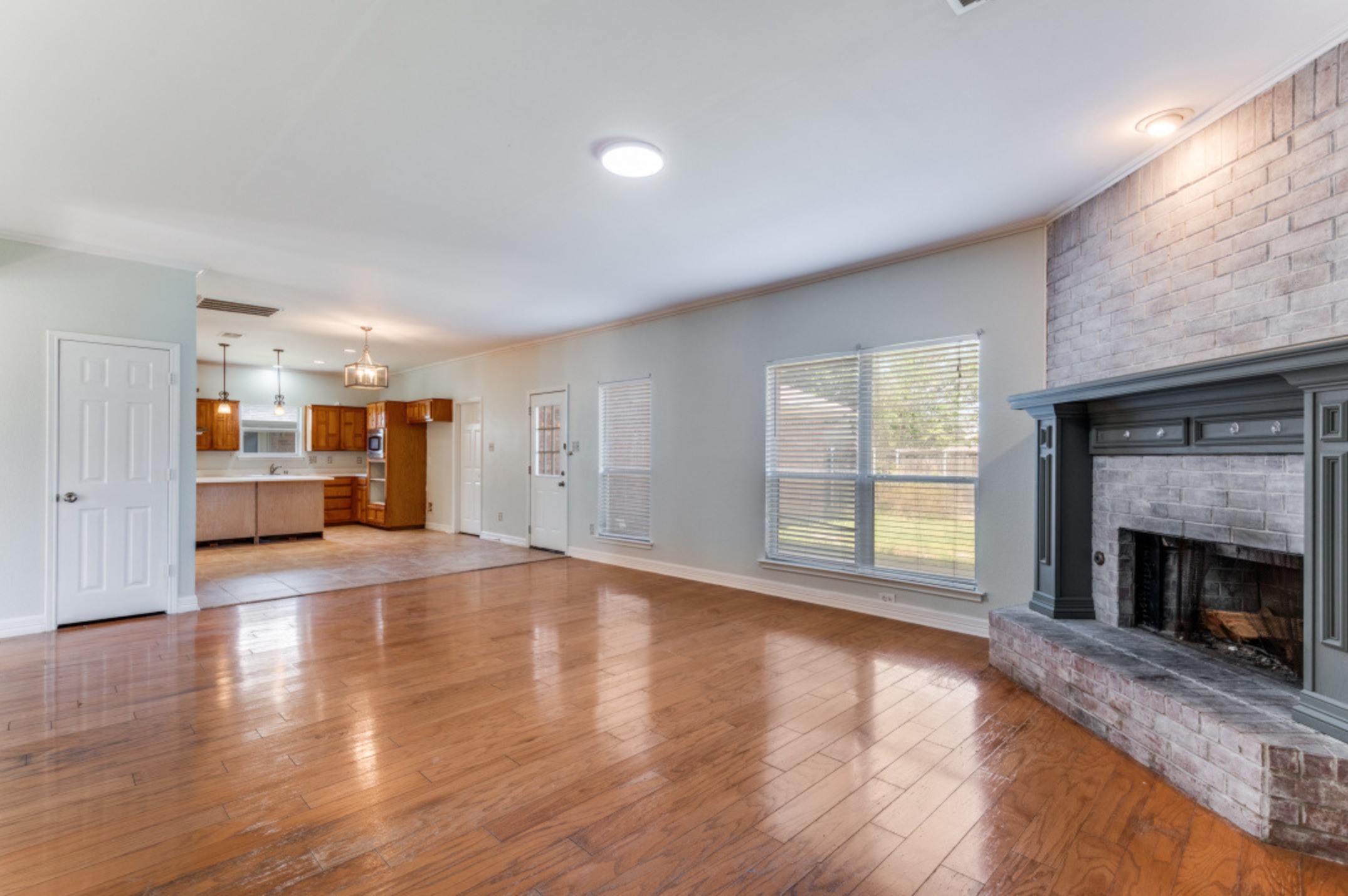 8509 Coventry Drive Rowlett TX 75089