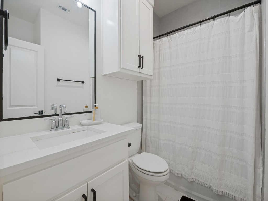 9701 Lancelot Circle Fort Worth TX 76140