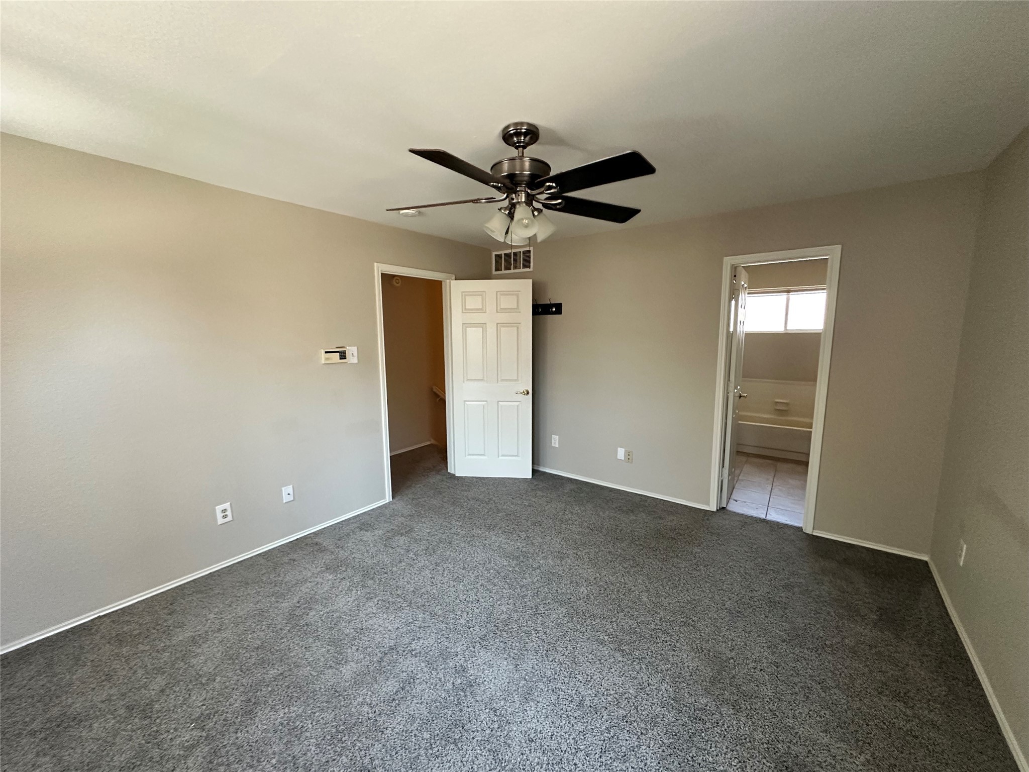 2502 Orangegrove Circle Arlington TX 76006