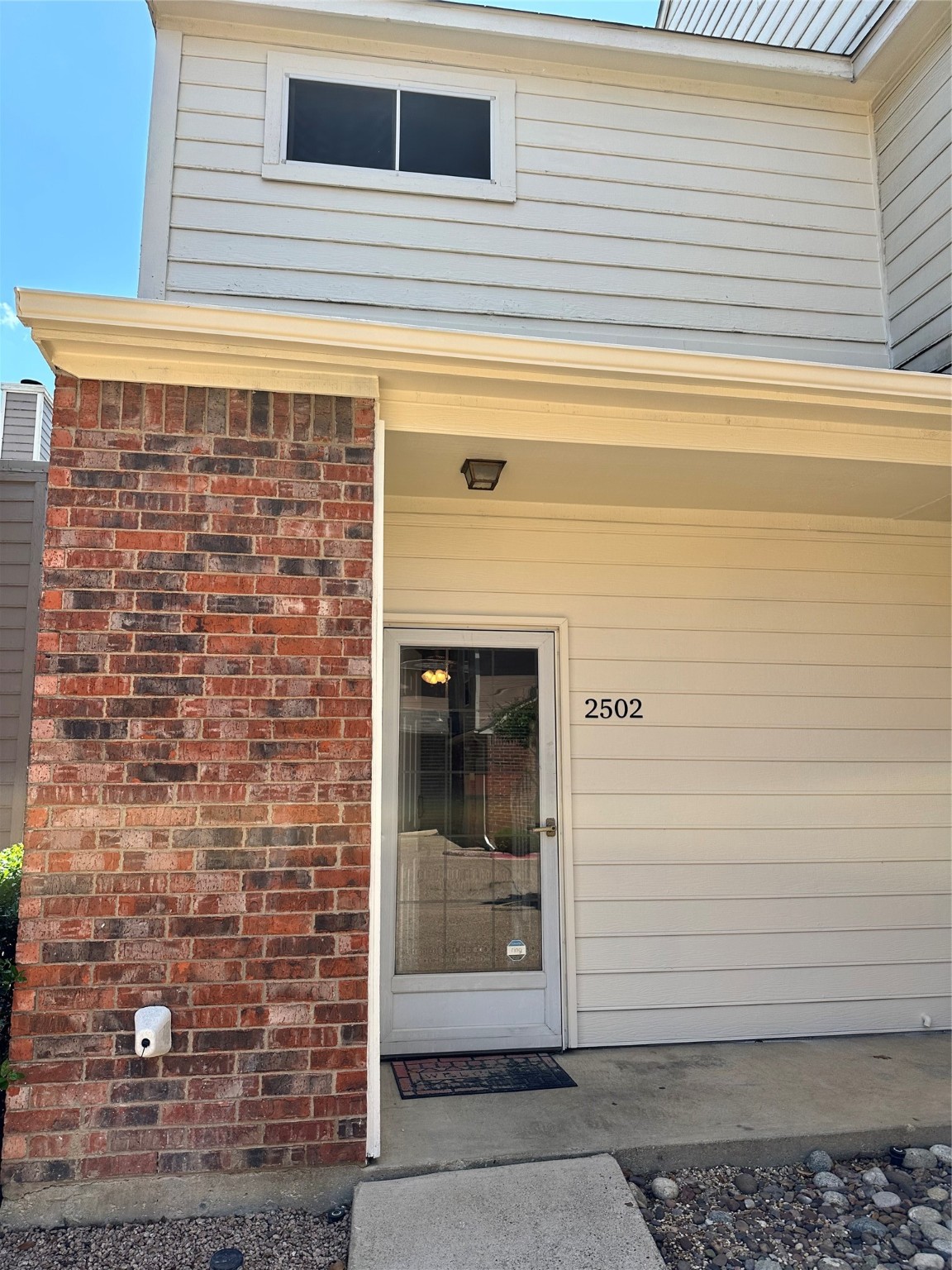2502 Orangegrove Circle Arlington TX 76006