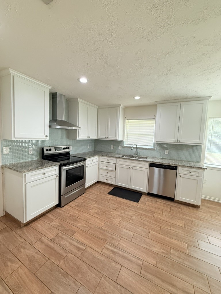 1617 Dakota Drive Garland TX 75043