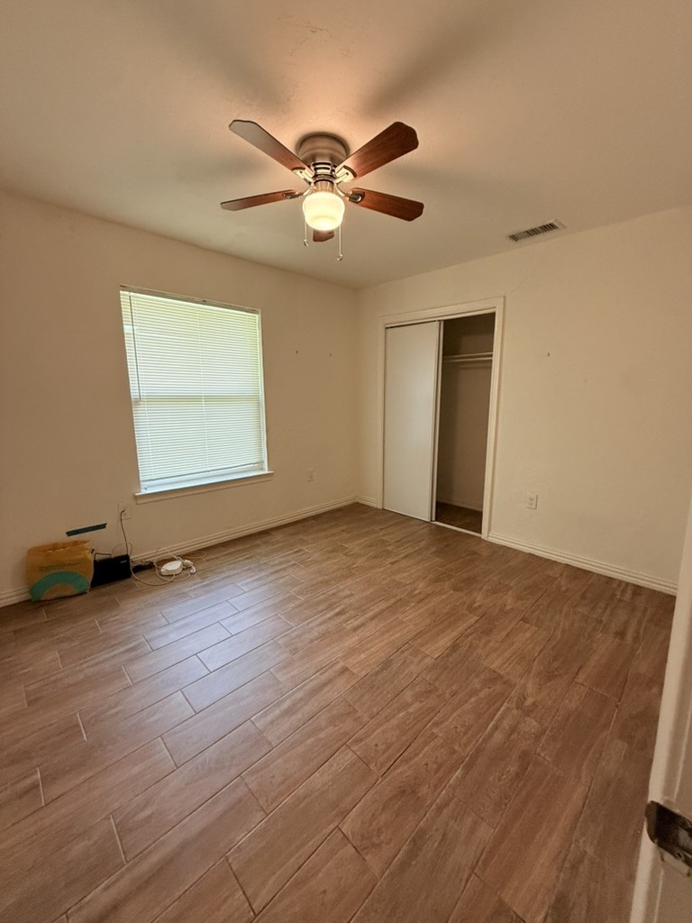 1617 Dakota Drive Garland TX 75043