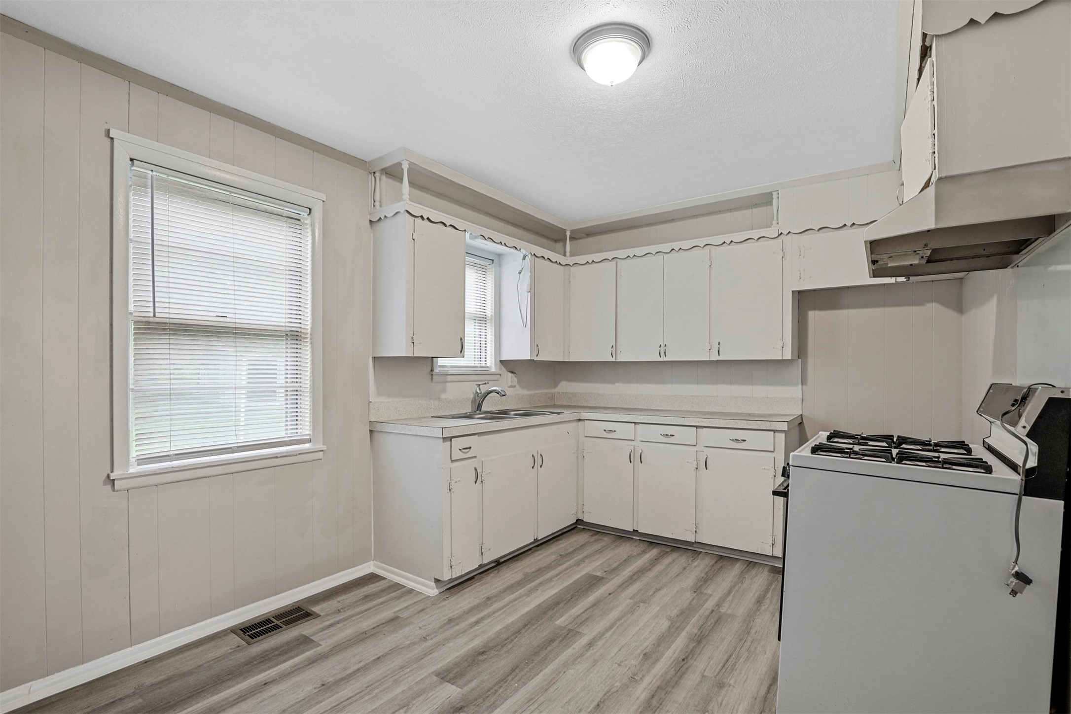 303 W Davis Street Blue Ridge TX 75424