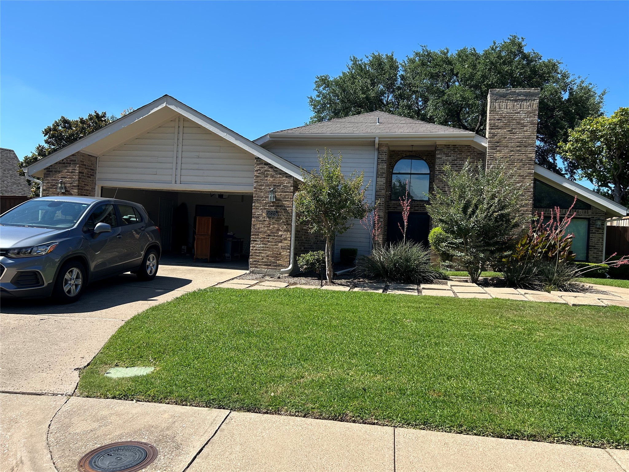 5225 Old Shepard Place Plano TX 75093