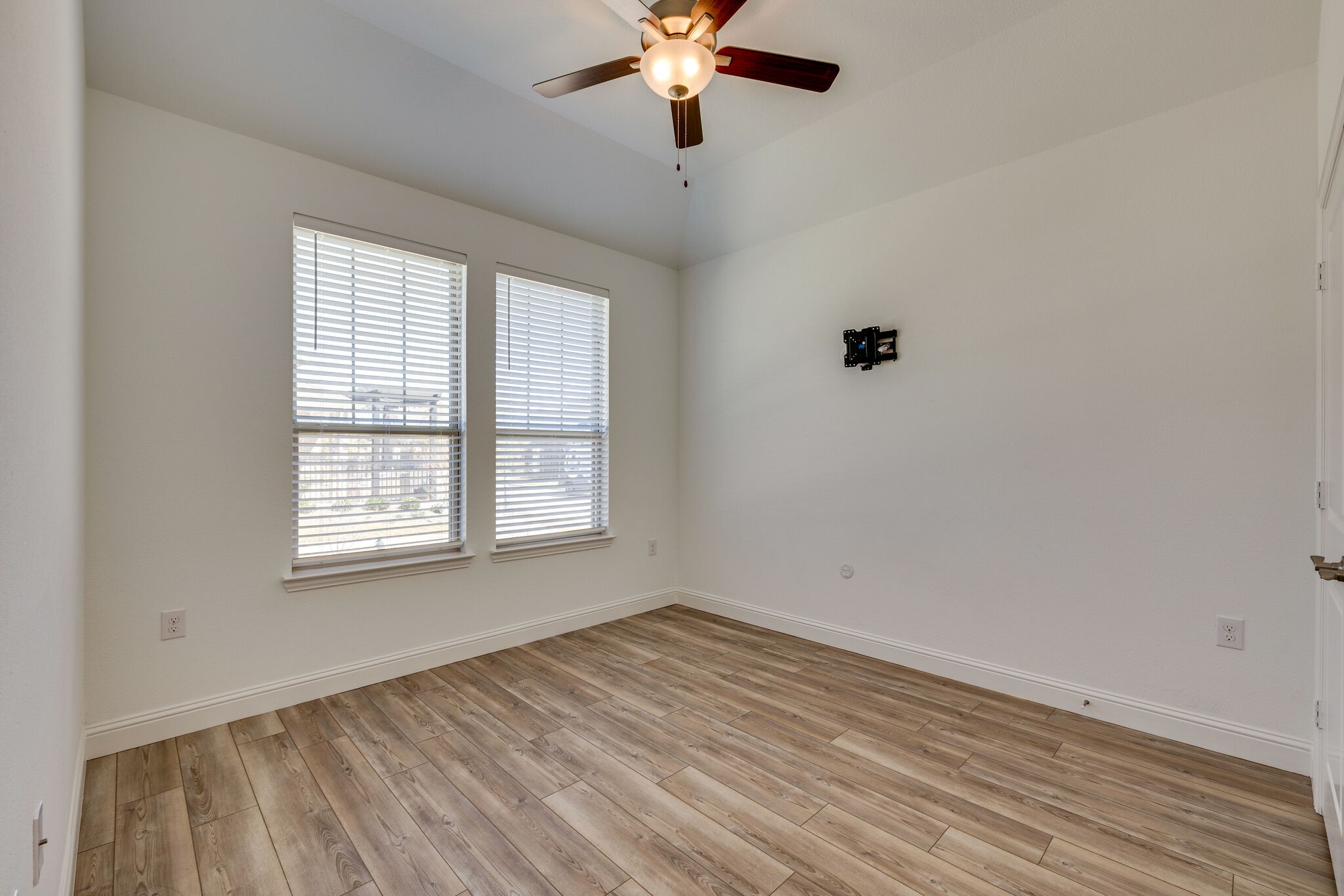 4801 Midnight Violet Way Arlington TX 76005