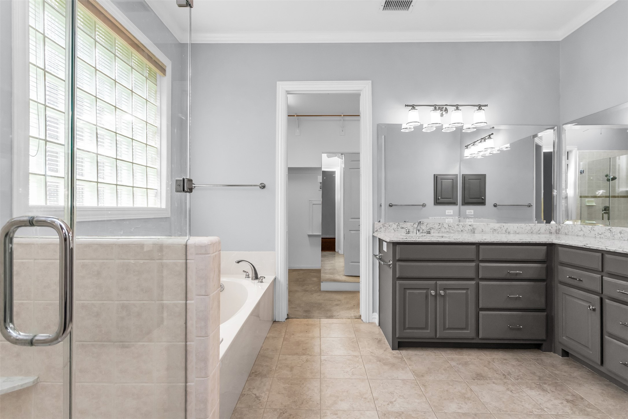 1210 Creekwood Drive Garland TX 75044