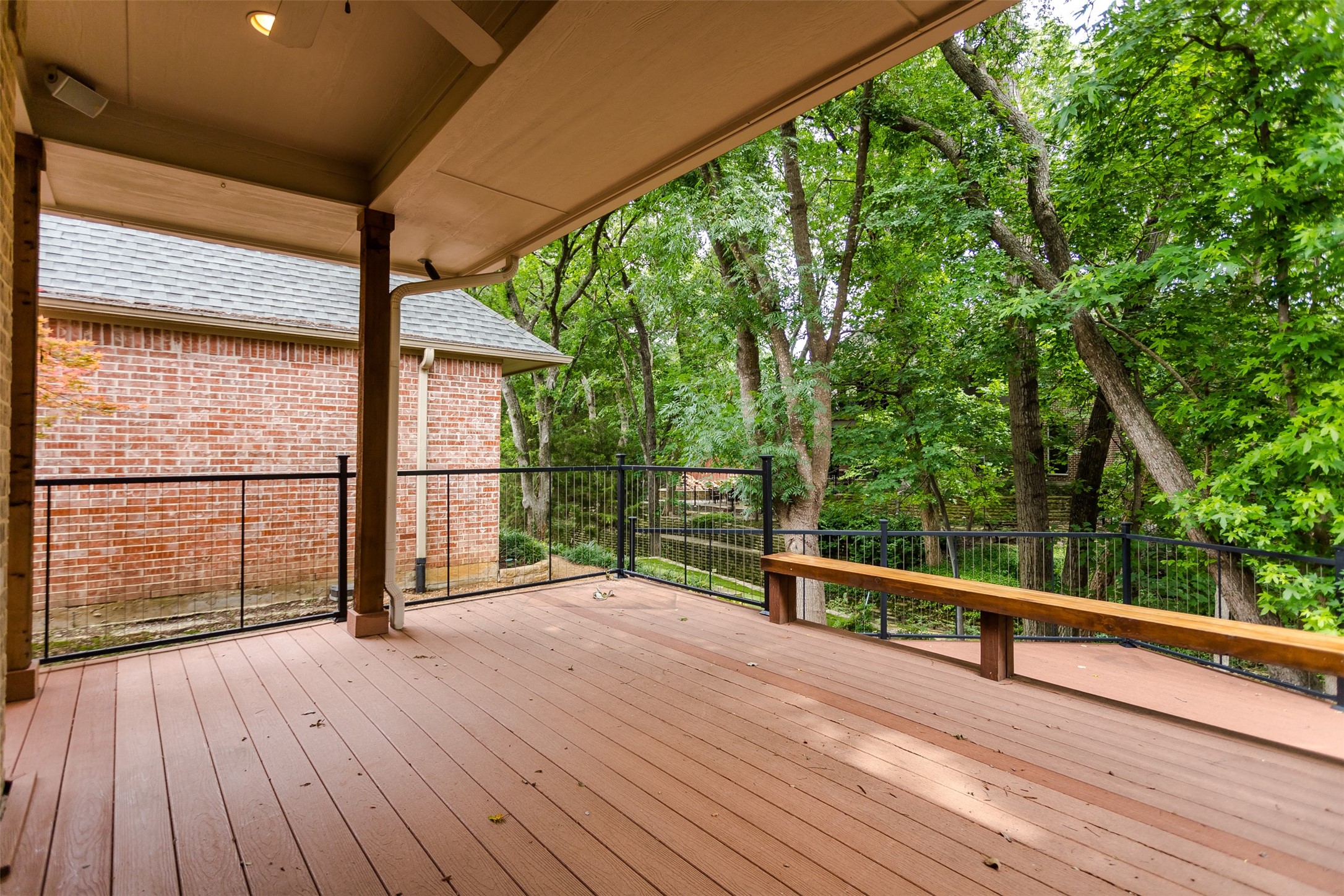 1210 Creekwood Drive Garland TX 75044