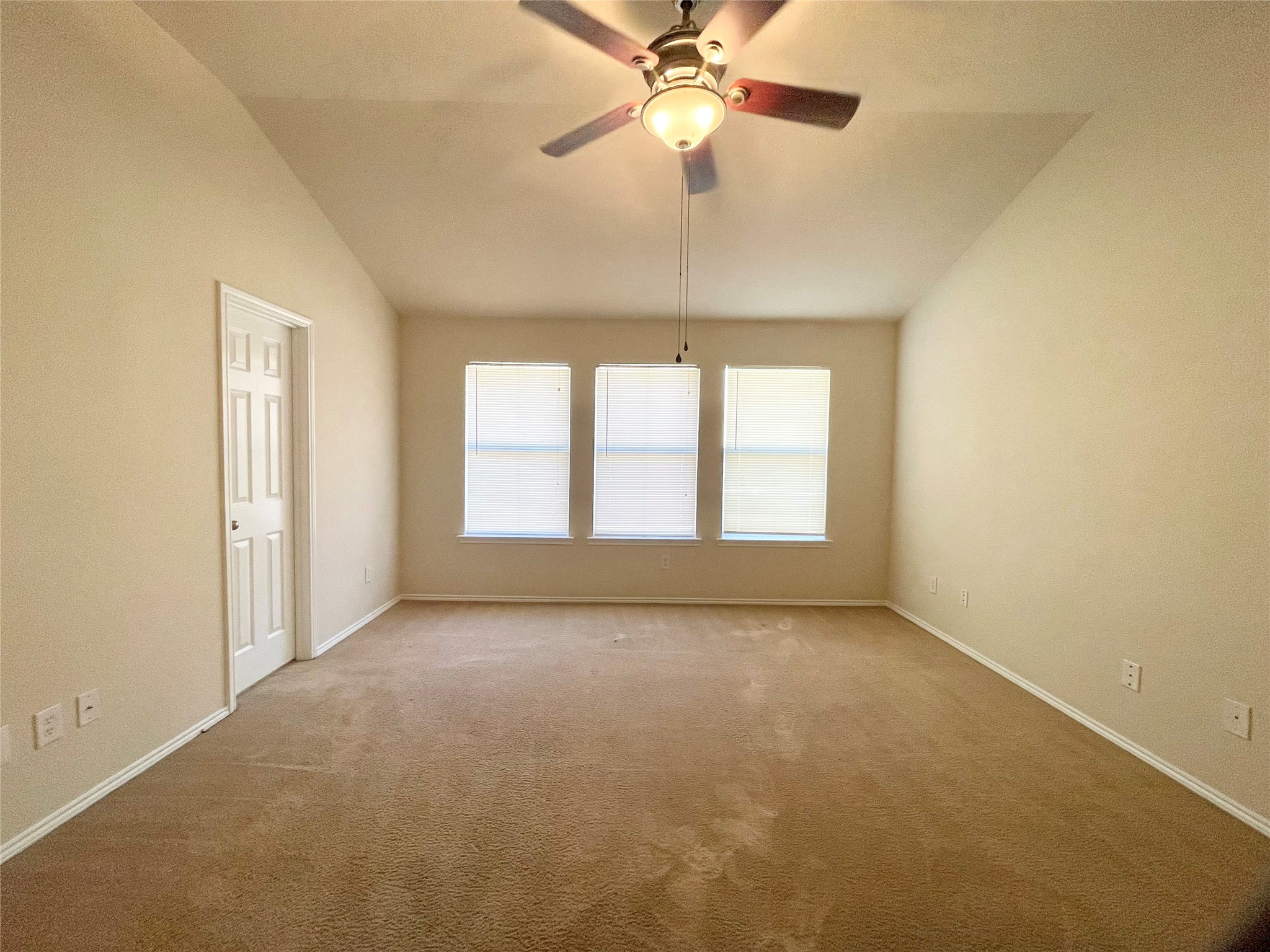 8441 Little Fawn Lane Dallas TX 75249