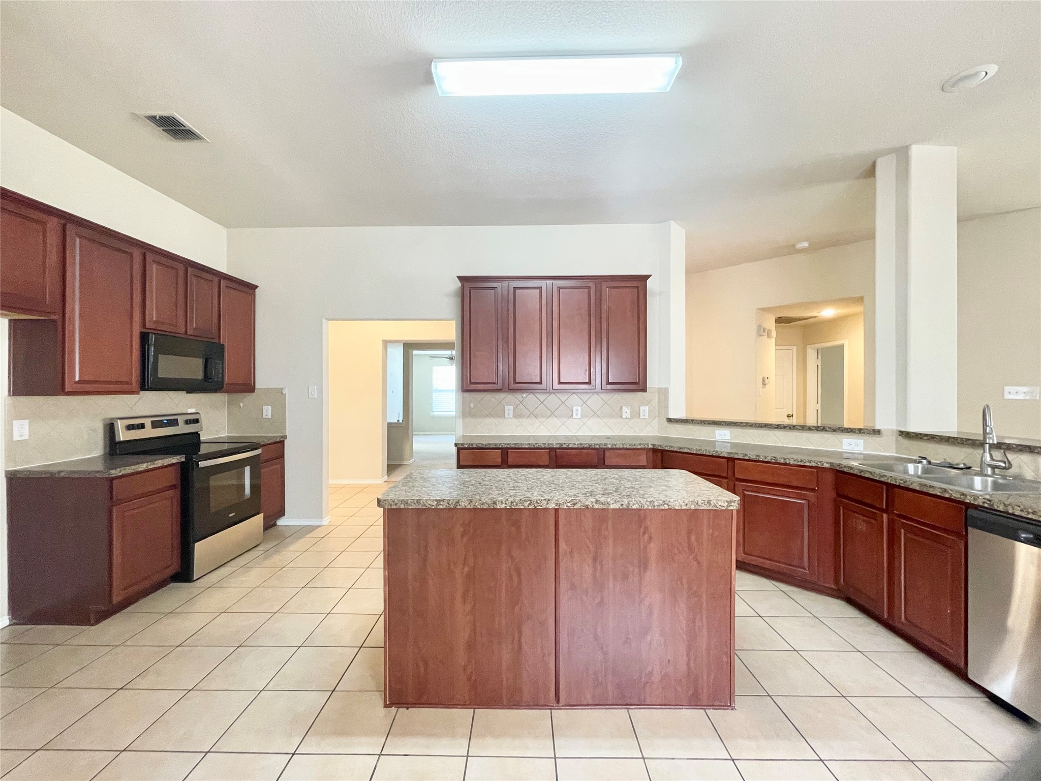8441 Little Fawn Lane Dallas TX 75249